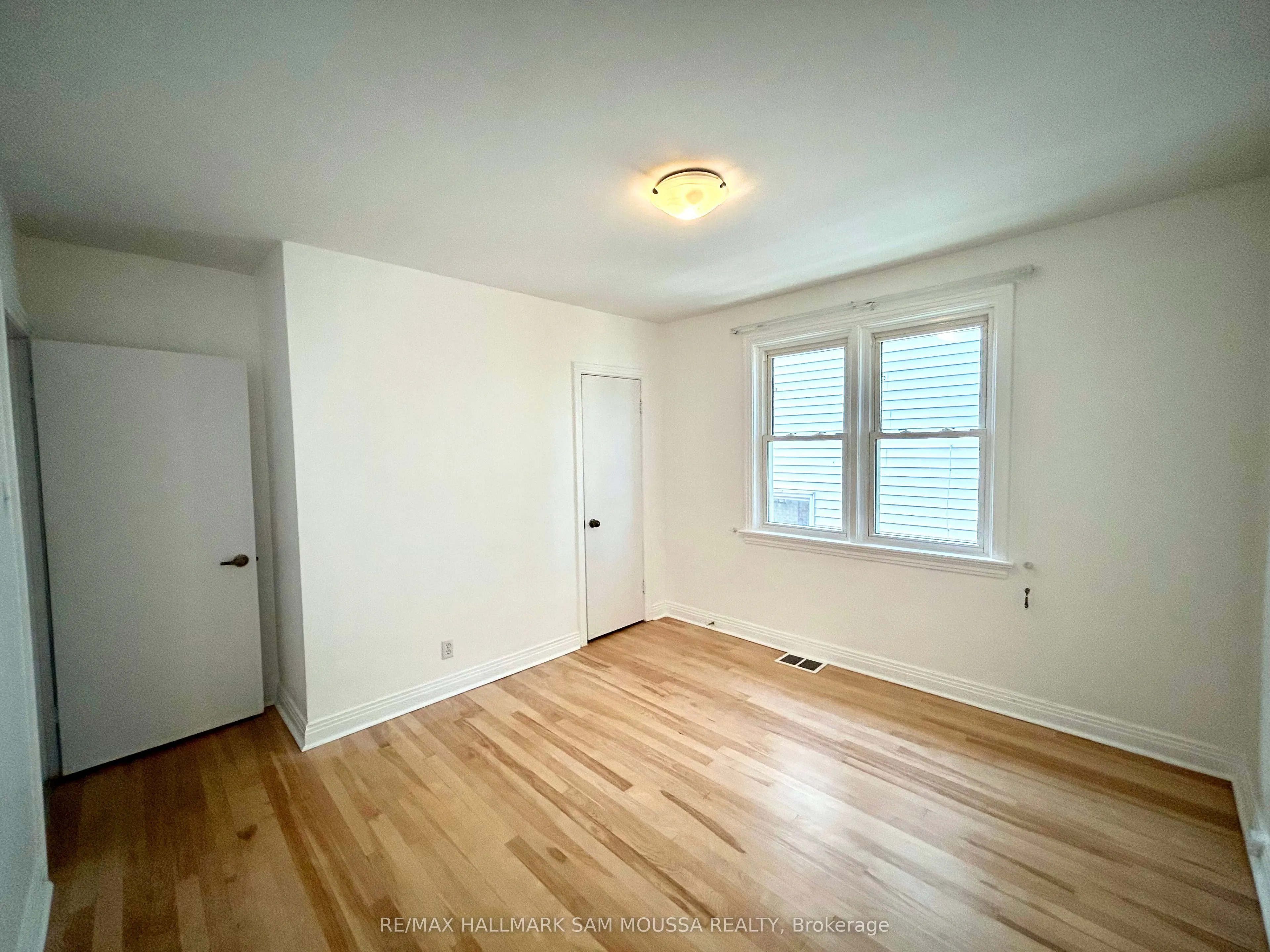 309 Currell Avenue N, #3