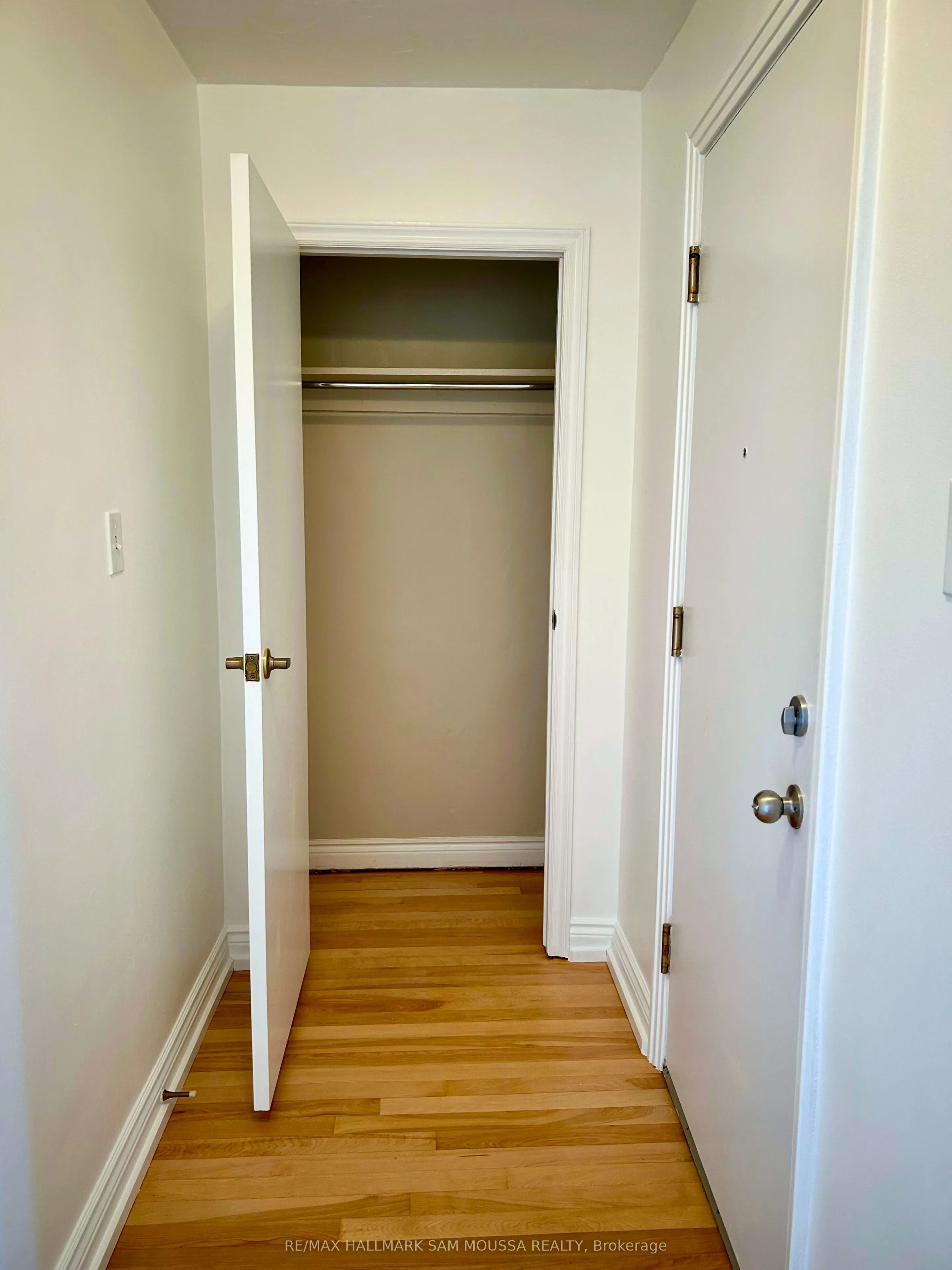 309 Currell Avenue N, #3