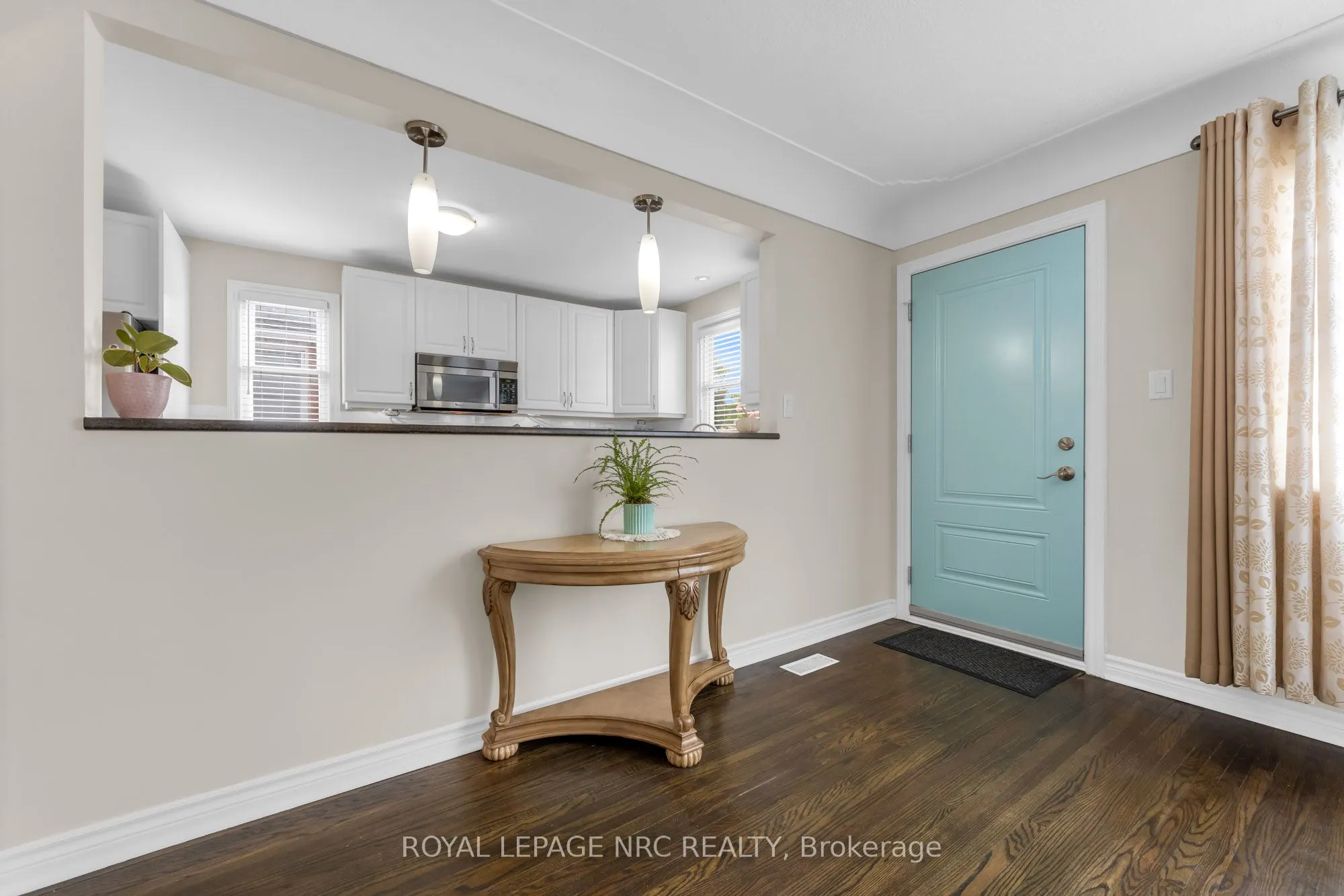 475 East 38th Street