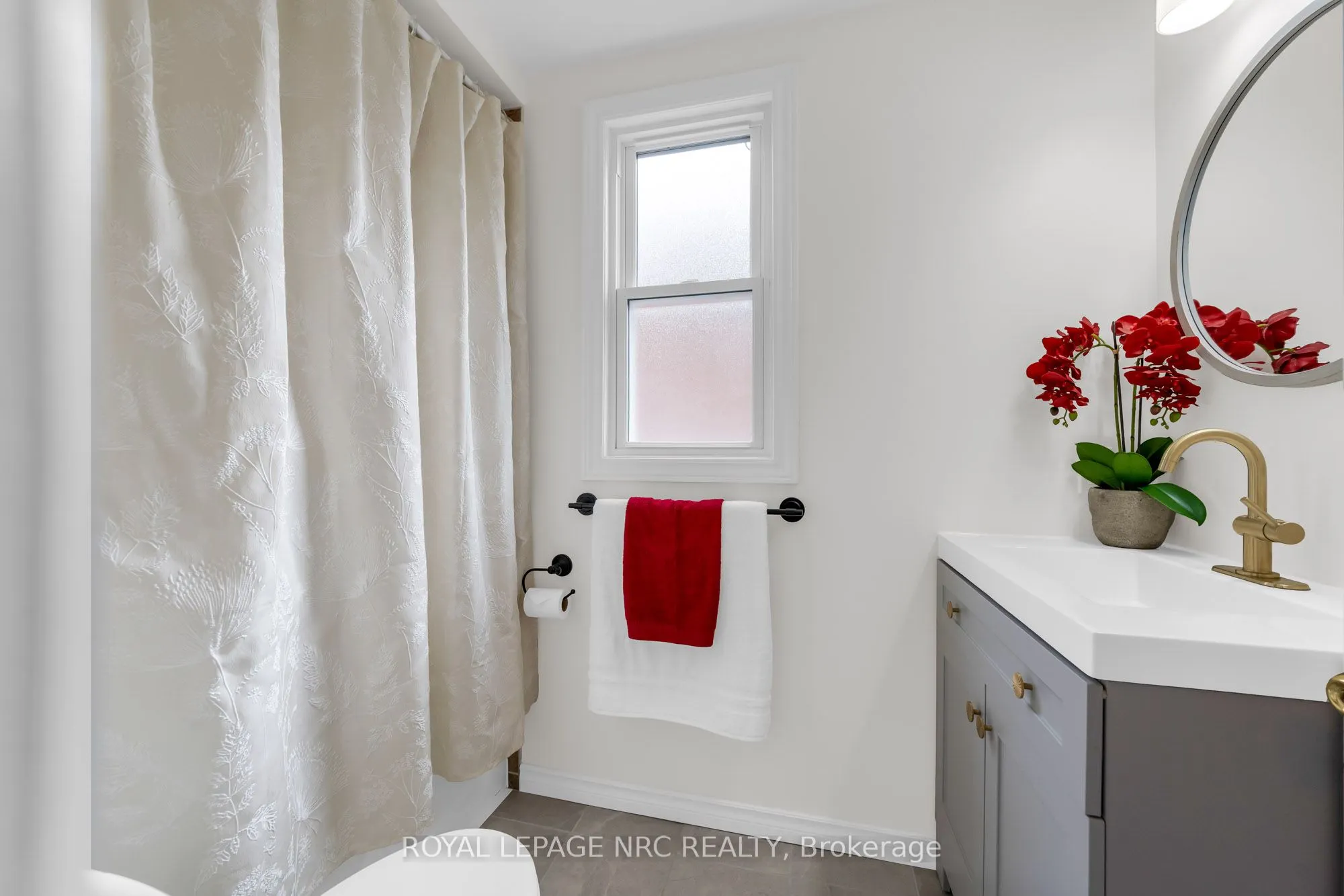 475 East 38th Street