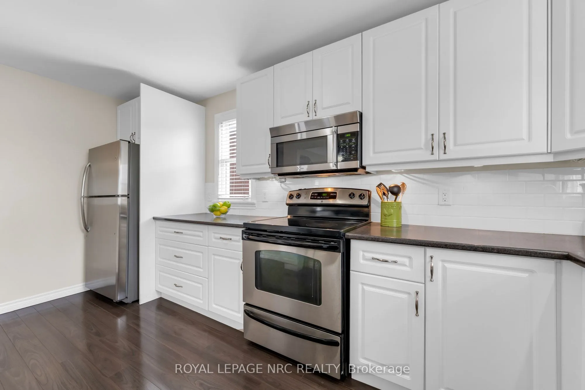 475 East 38th Street