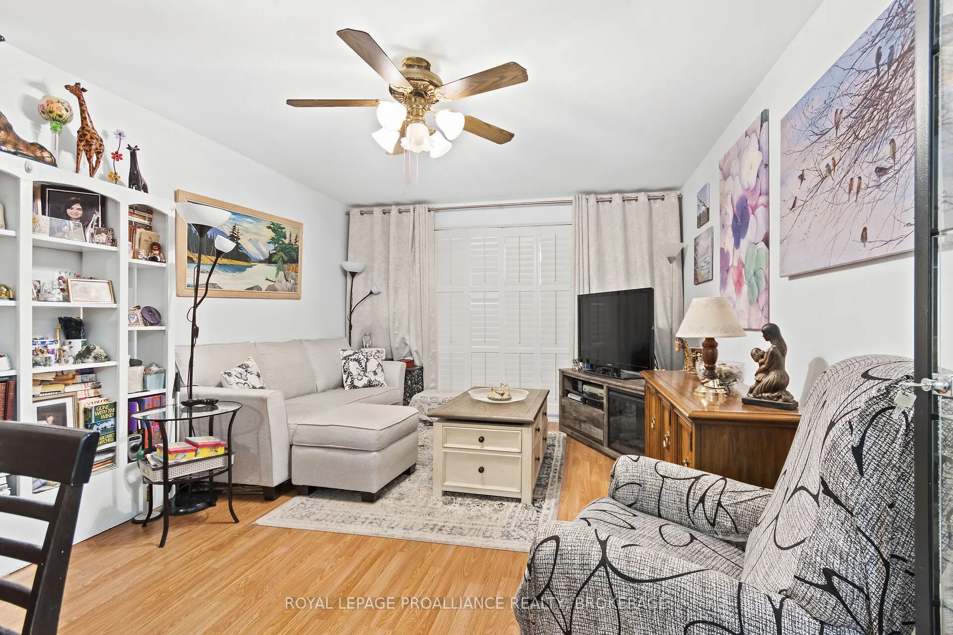 573 Armstrong Road, #101