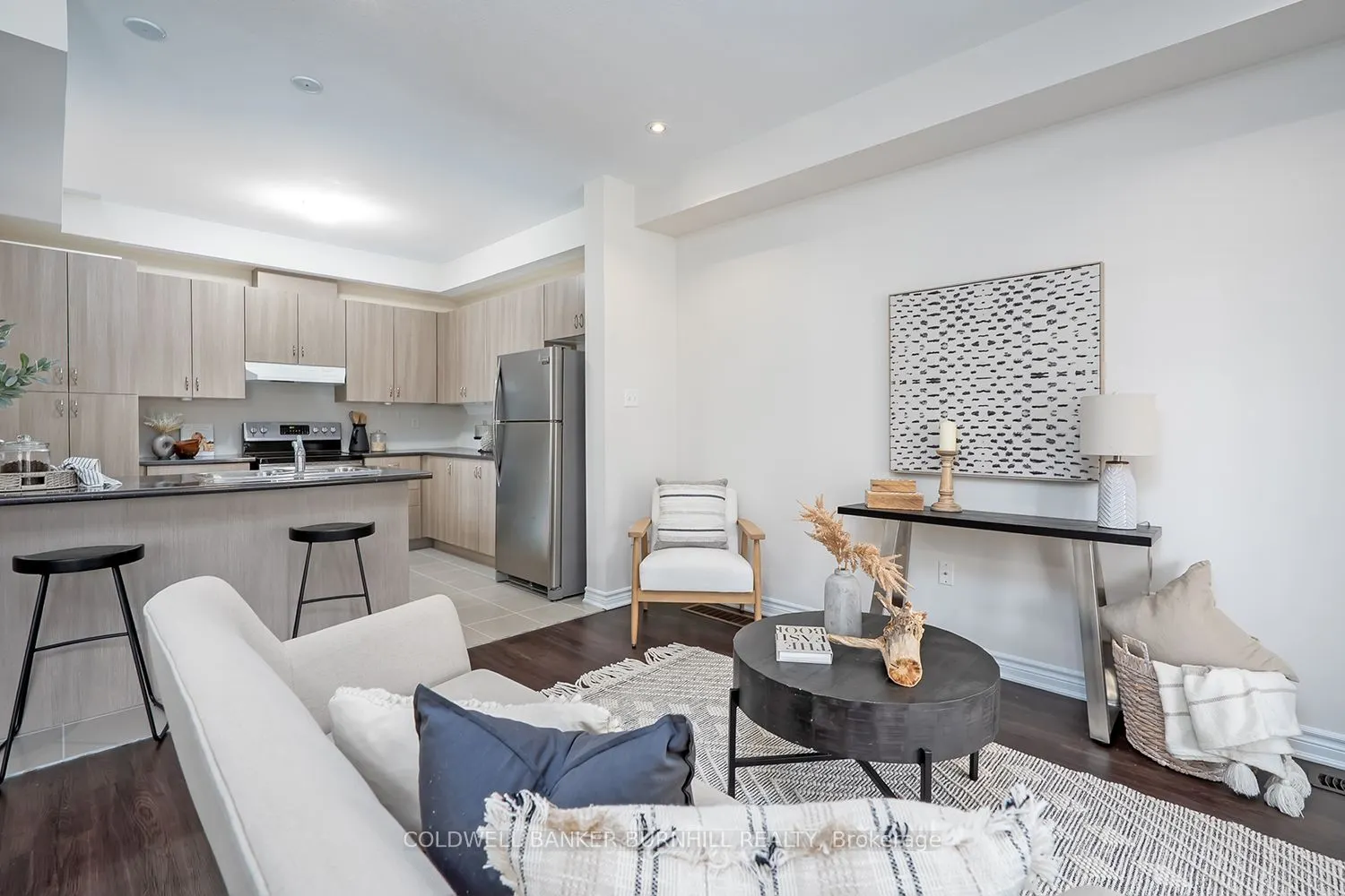 8 Hiscott Drive