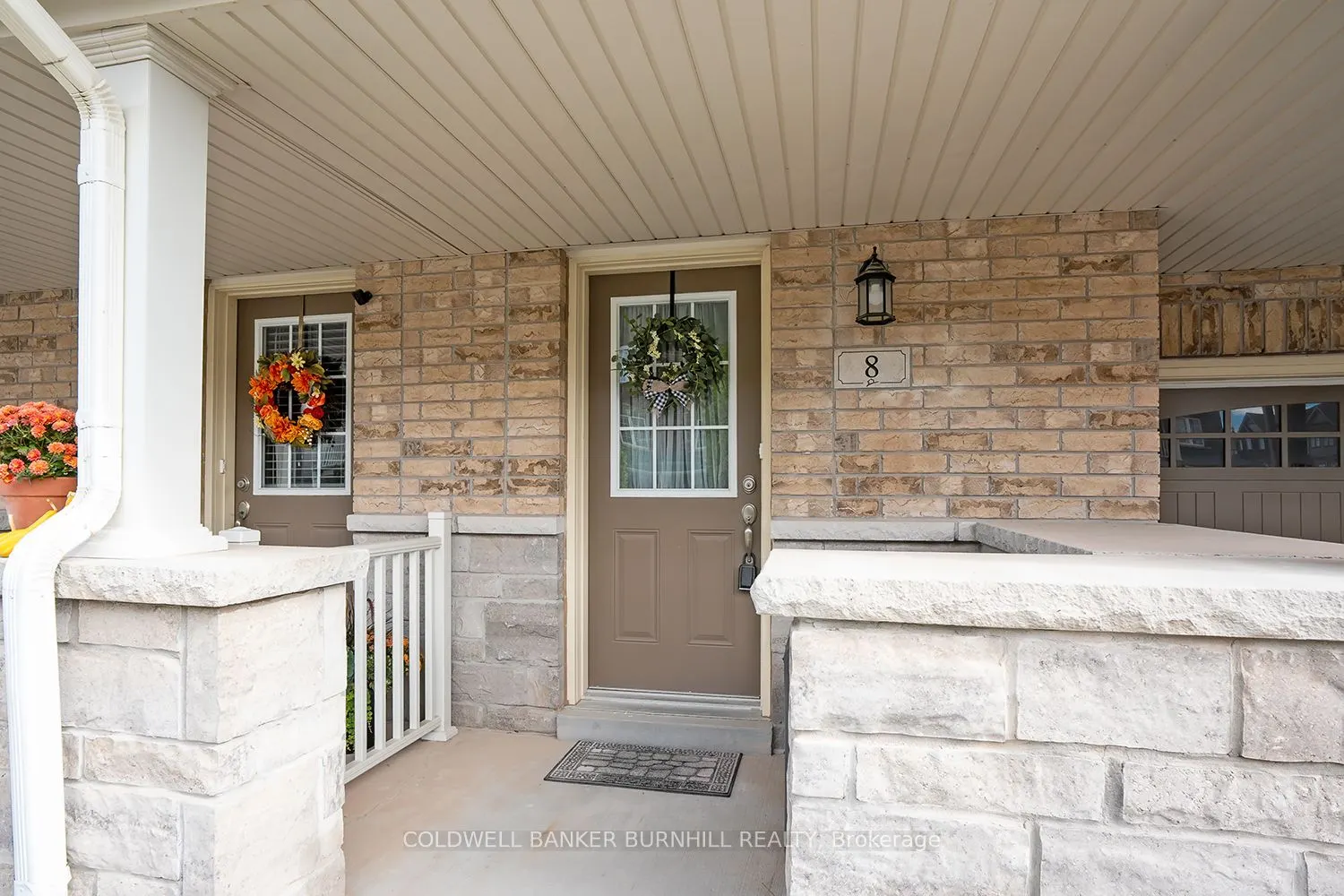 8 Hiscott Drive