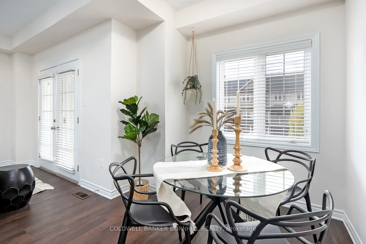 8 Hiscott Drive