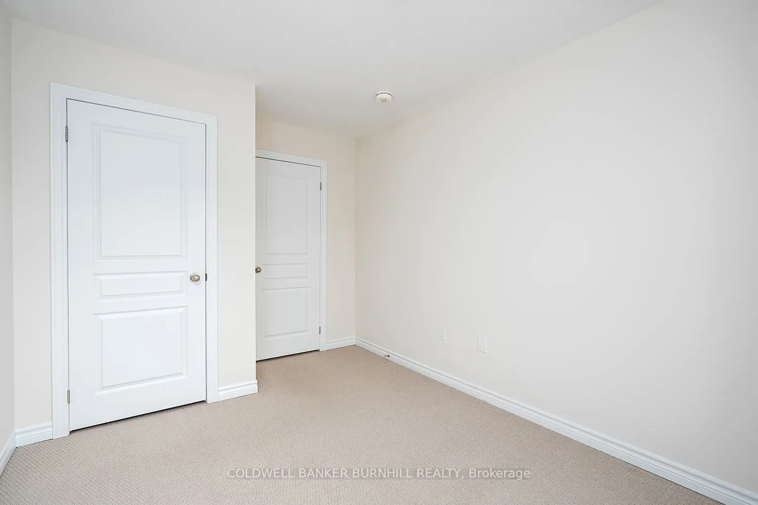 8 Hiscott Drive