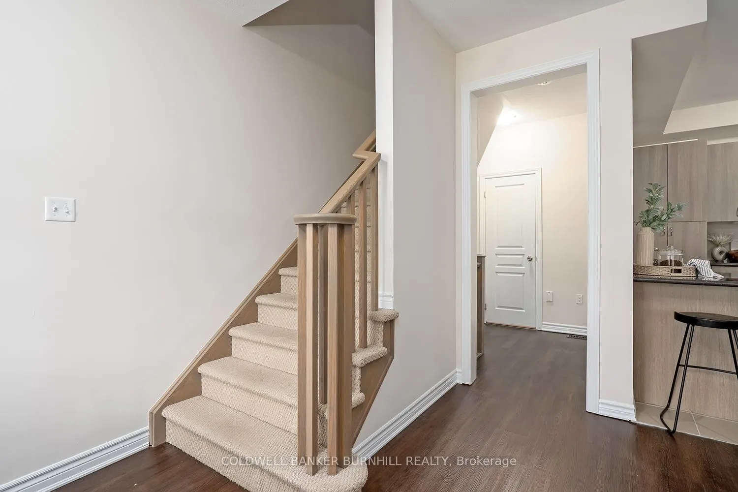 8 Hiscott Drive