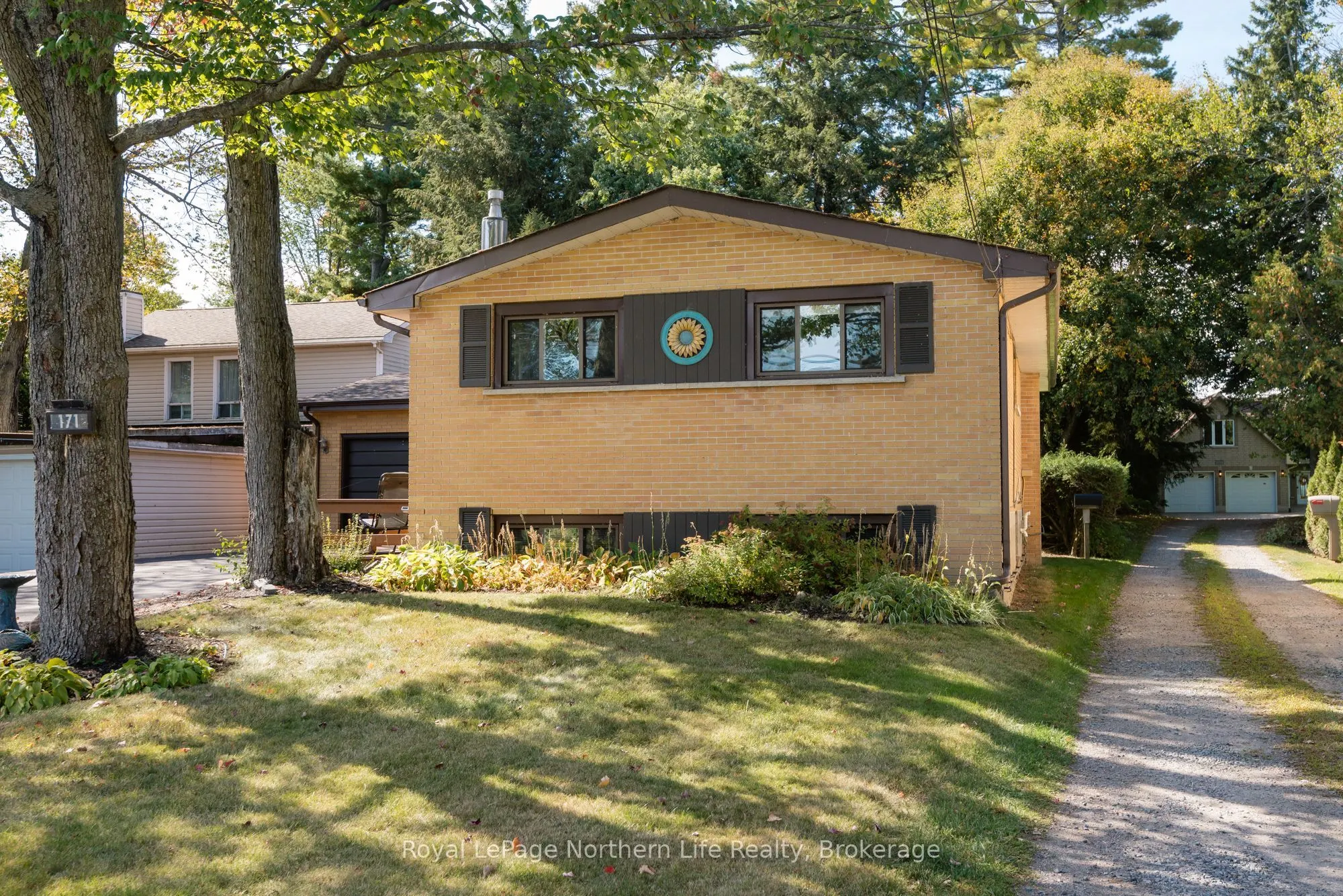 171 Campbell Avenue