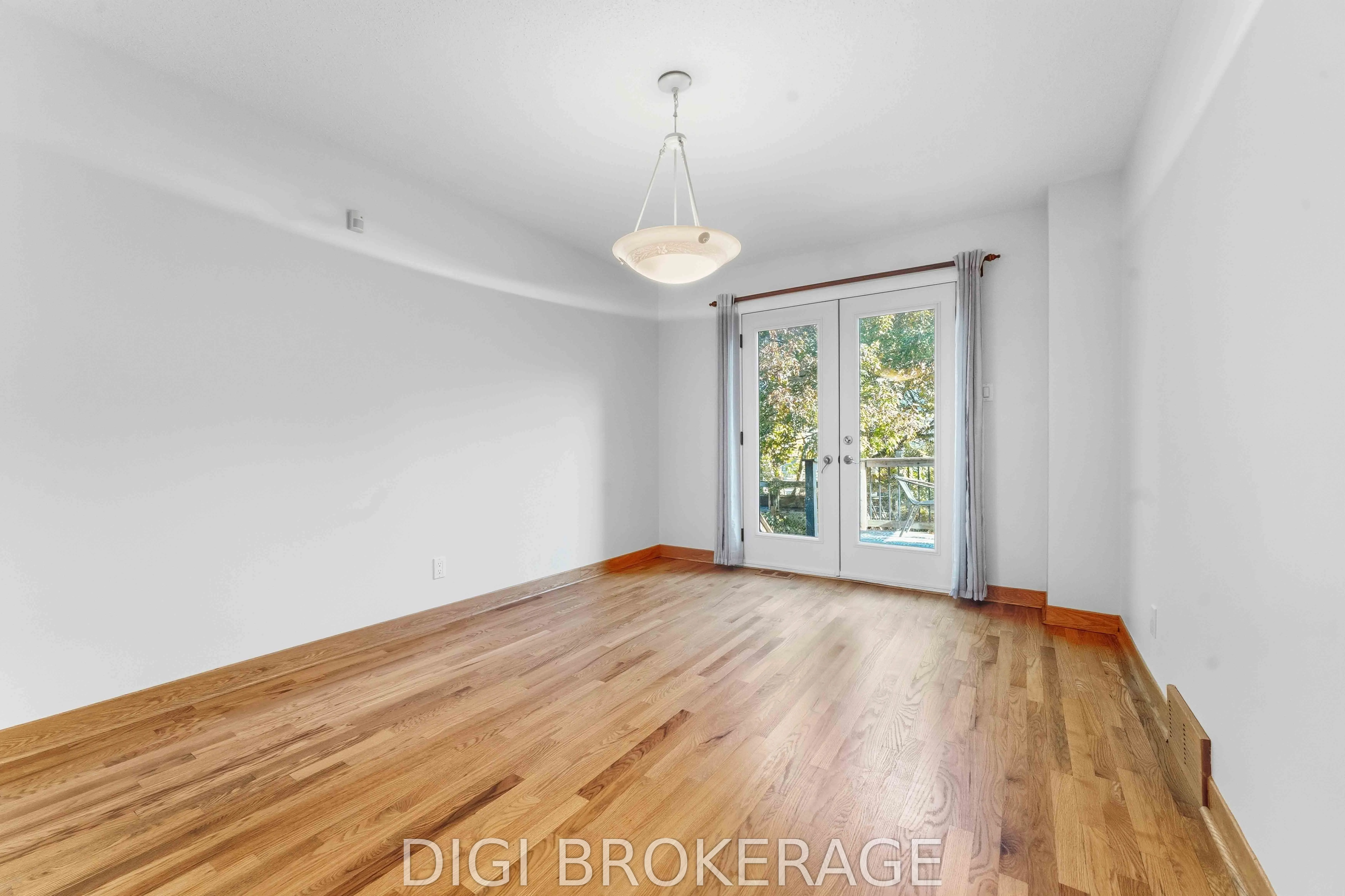98 Gillespie Crescent