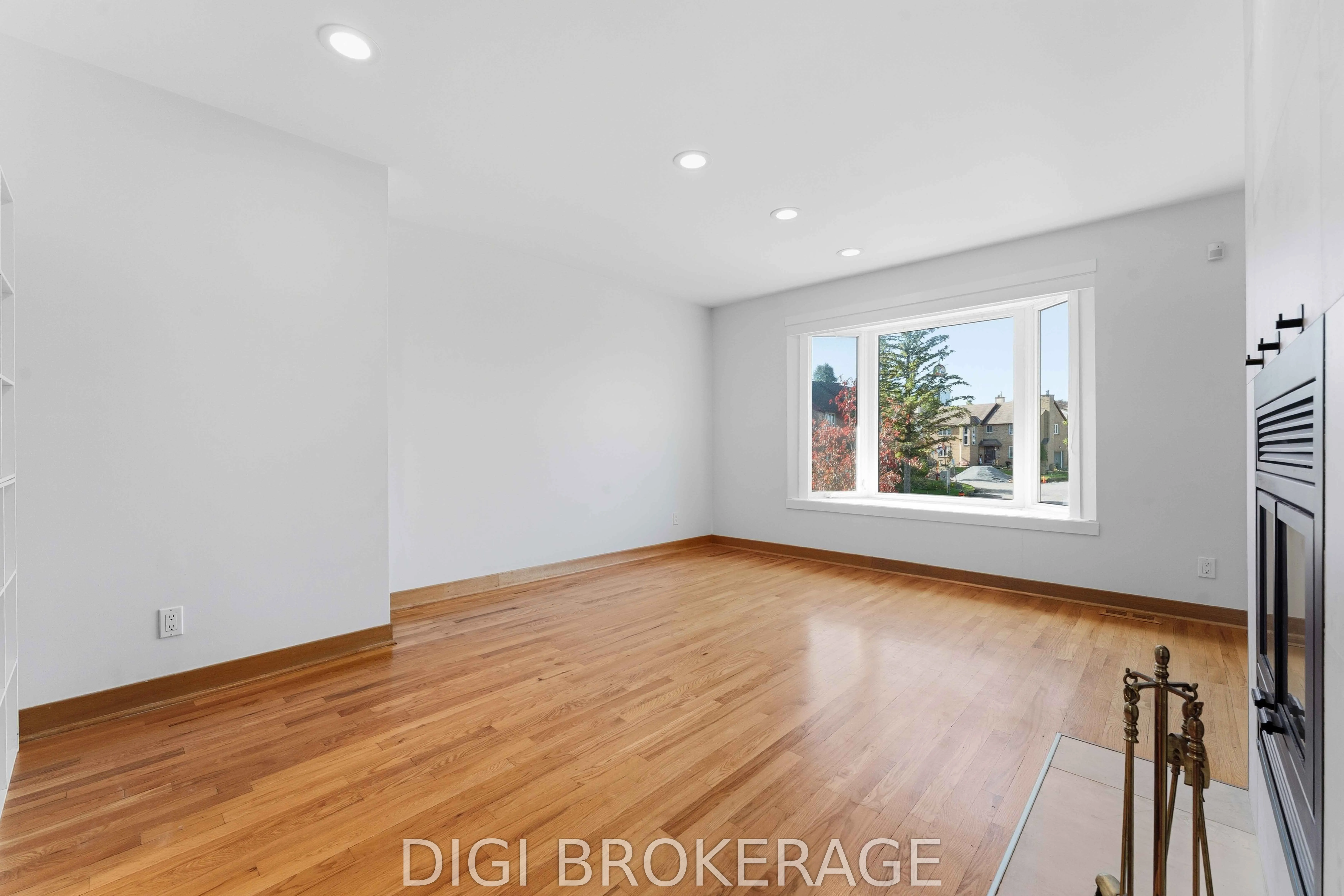 98 Gillespie Crescent