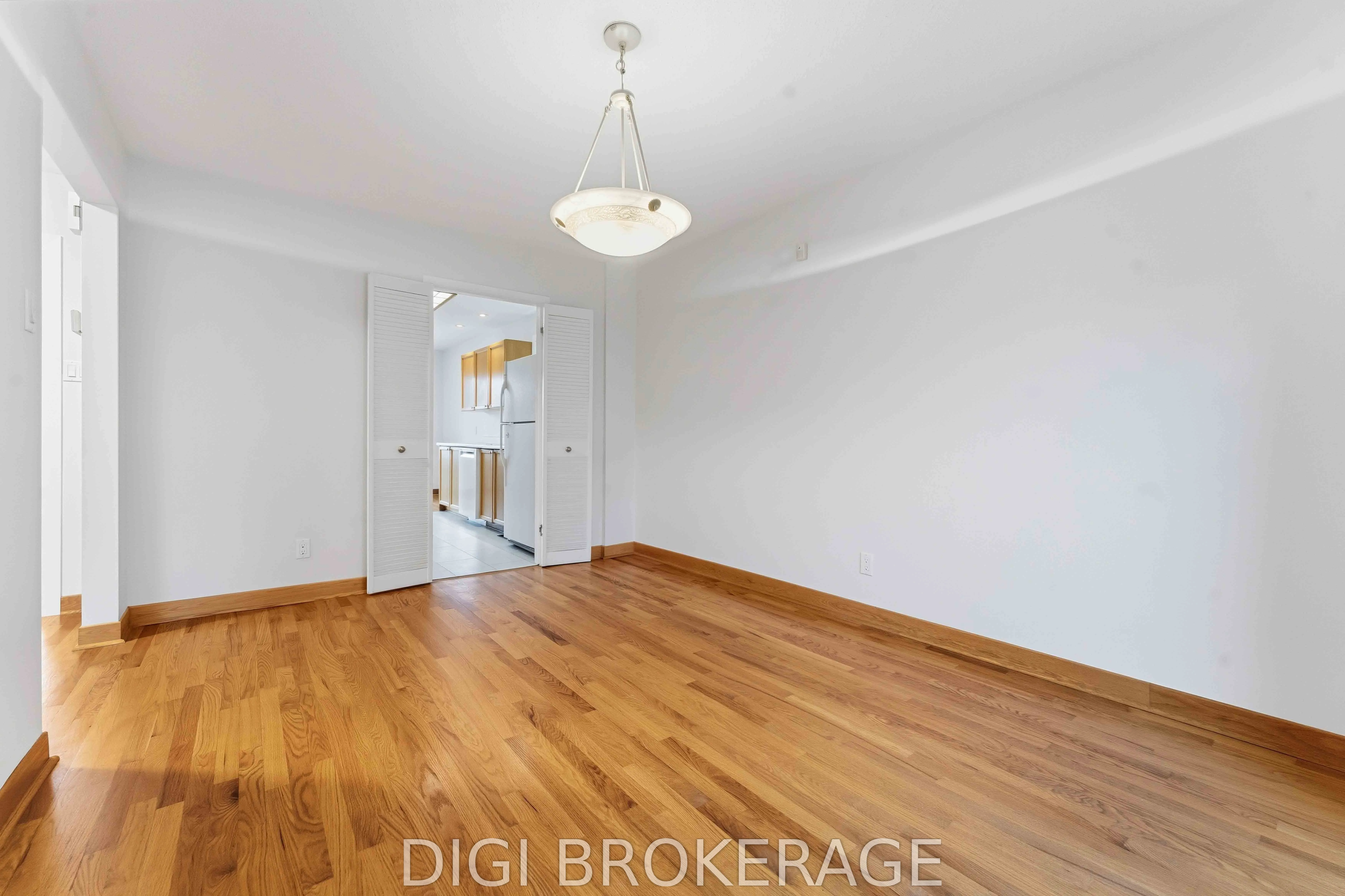 98 Gillespie Crescent