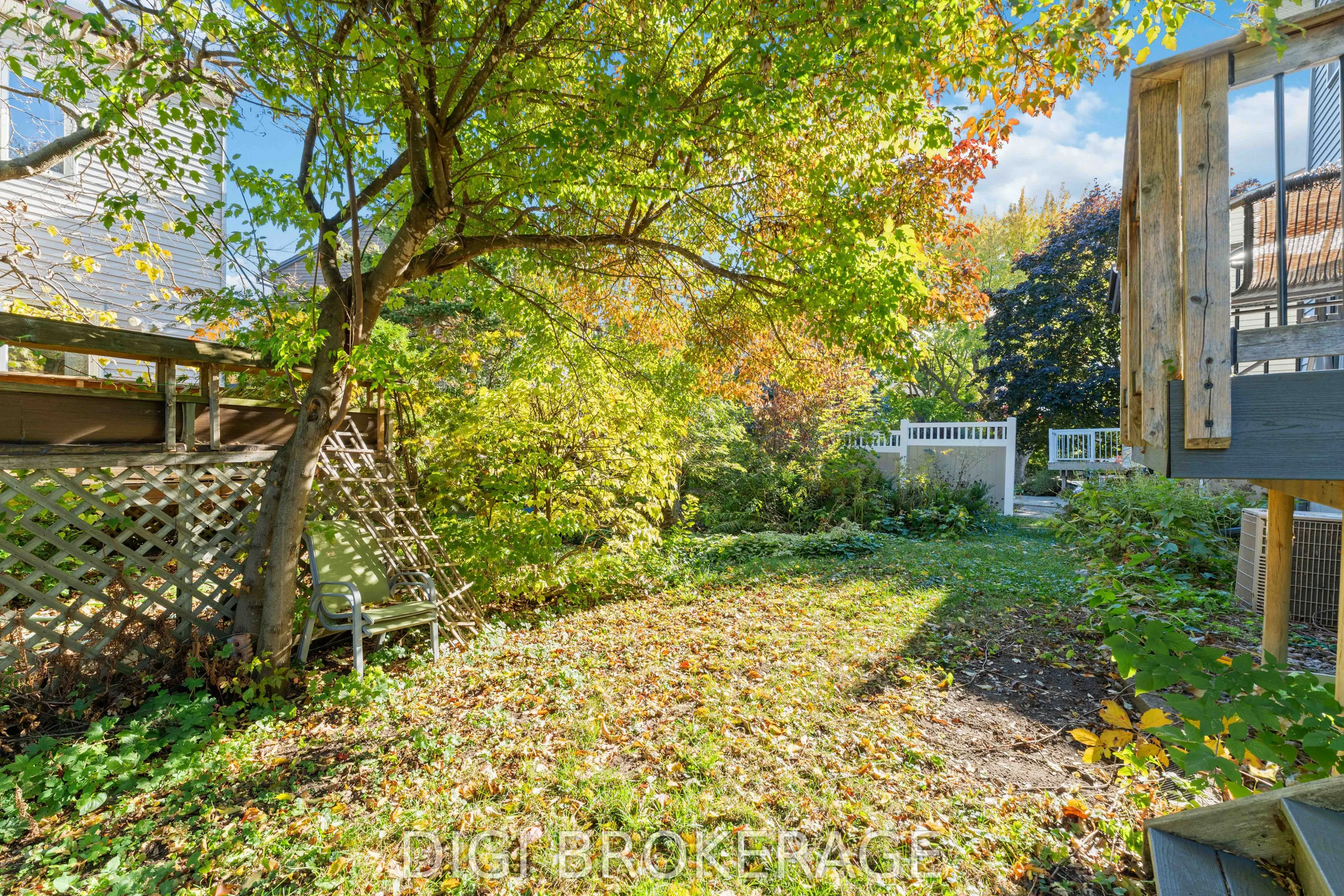 98 Gillespie Crescent