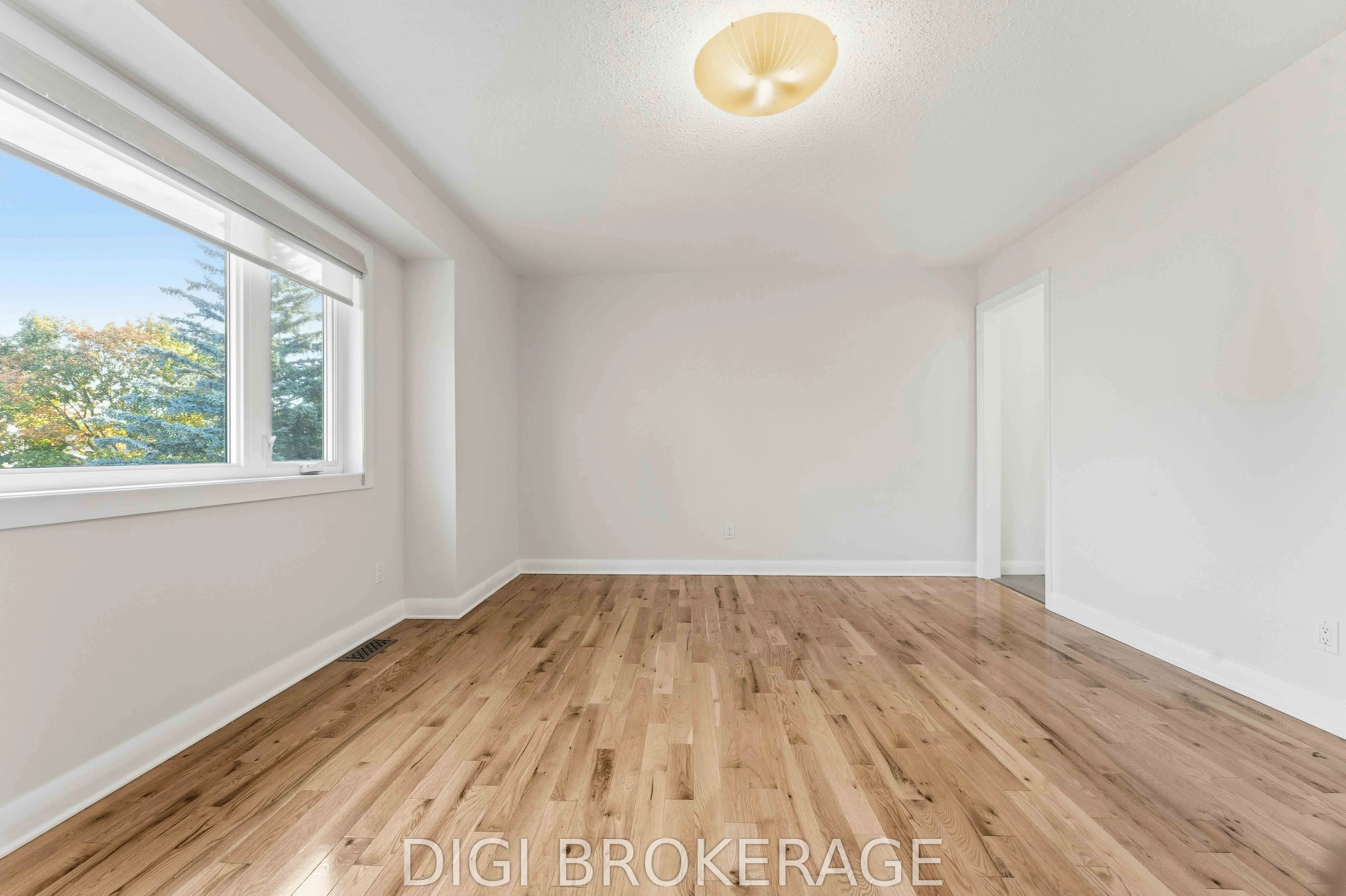 98 Gillespie Crescent