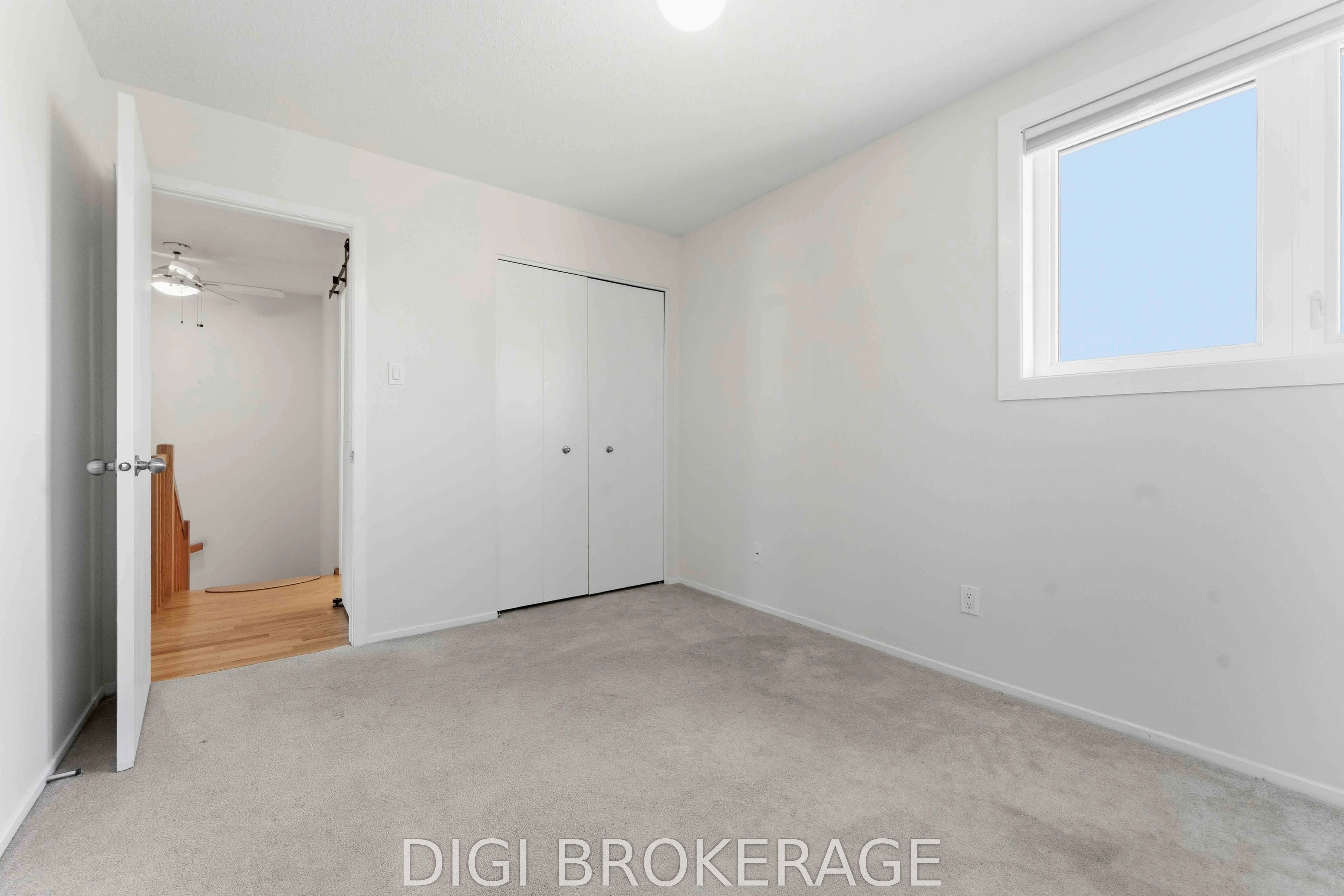 98 Gillespie Crescent