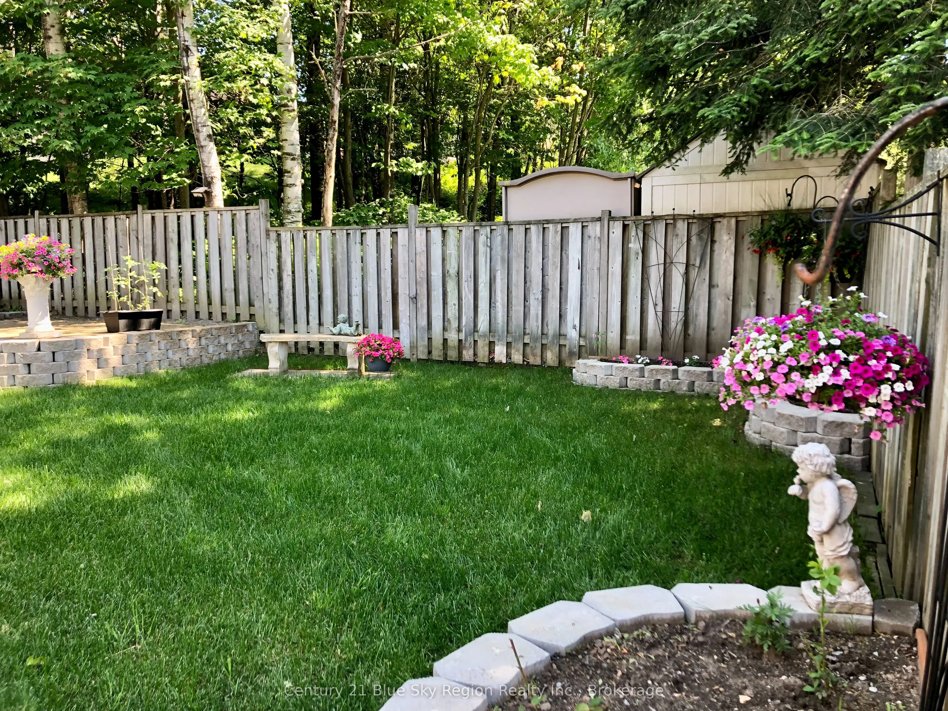 110 Sable Crescent