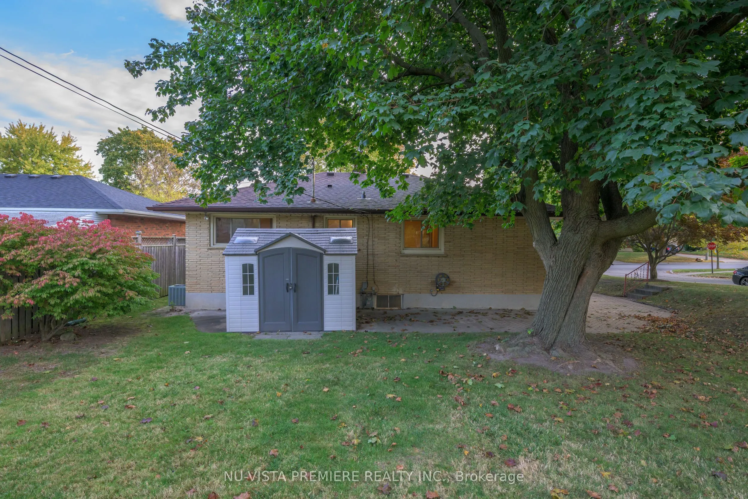 193 King Edward Avenue