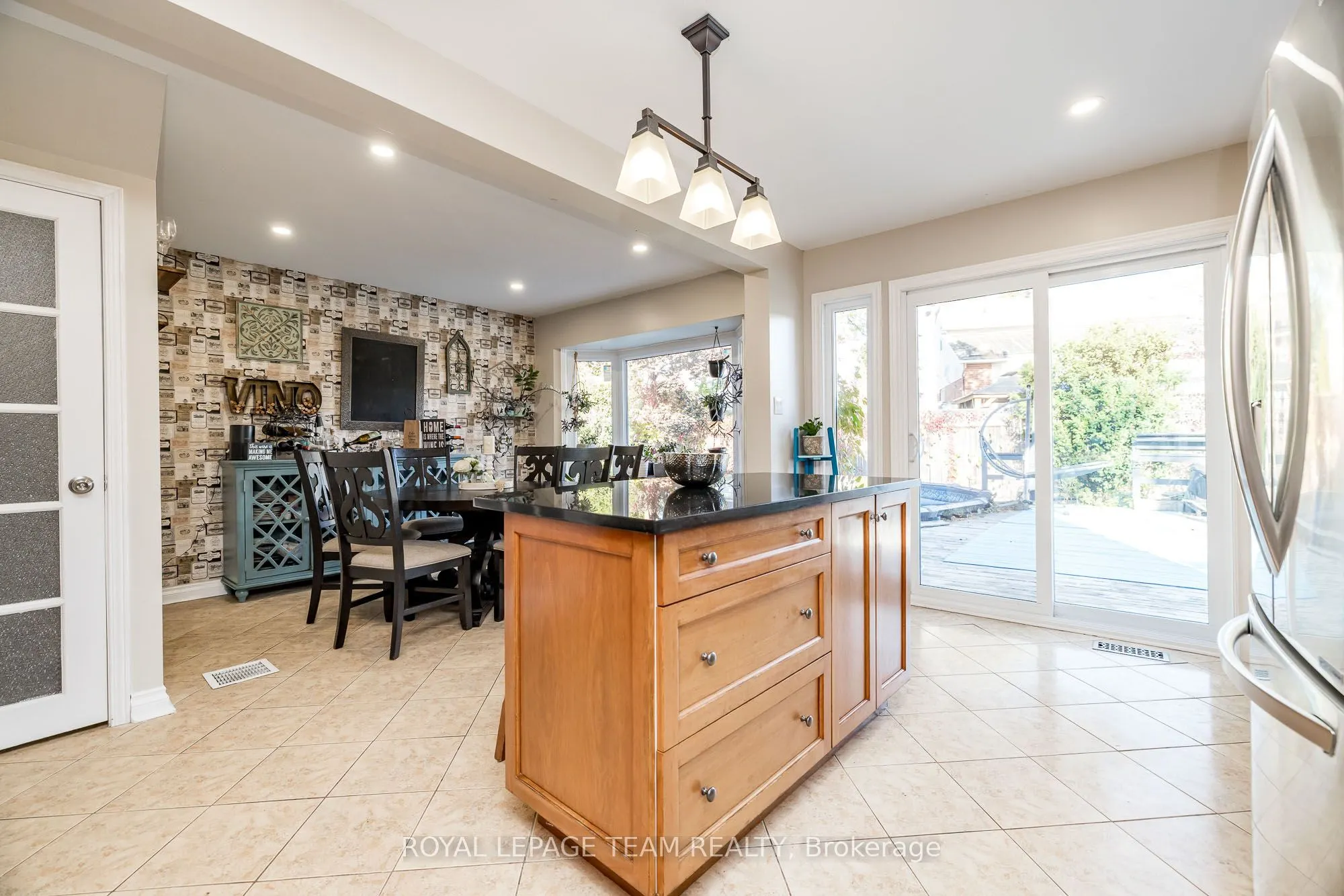 19 McLennan Way