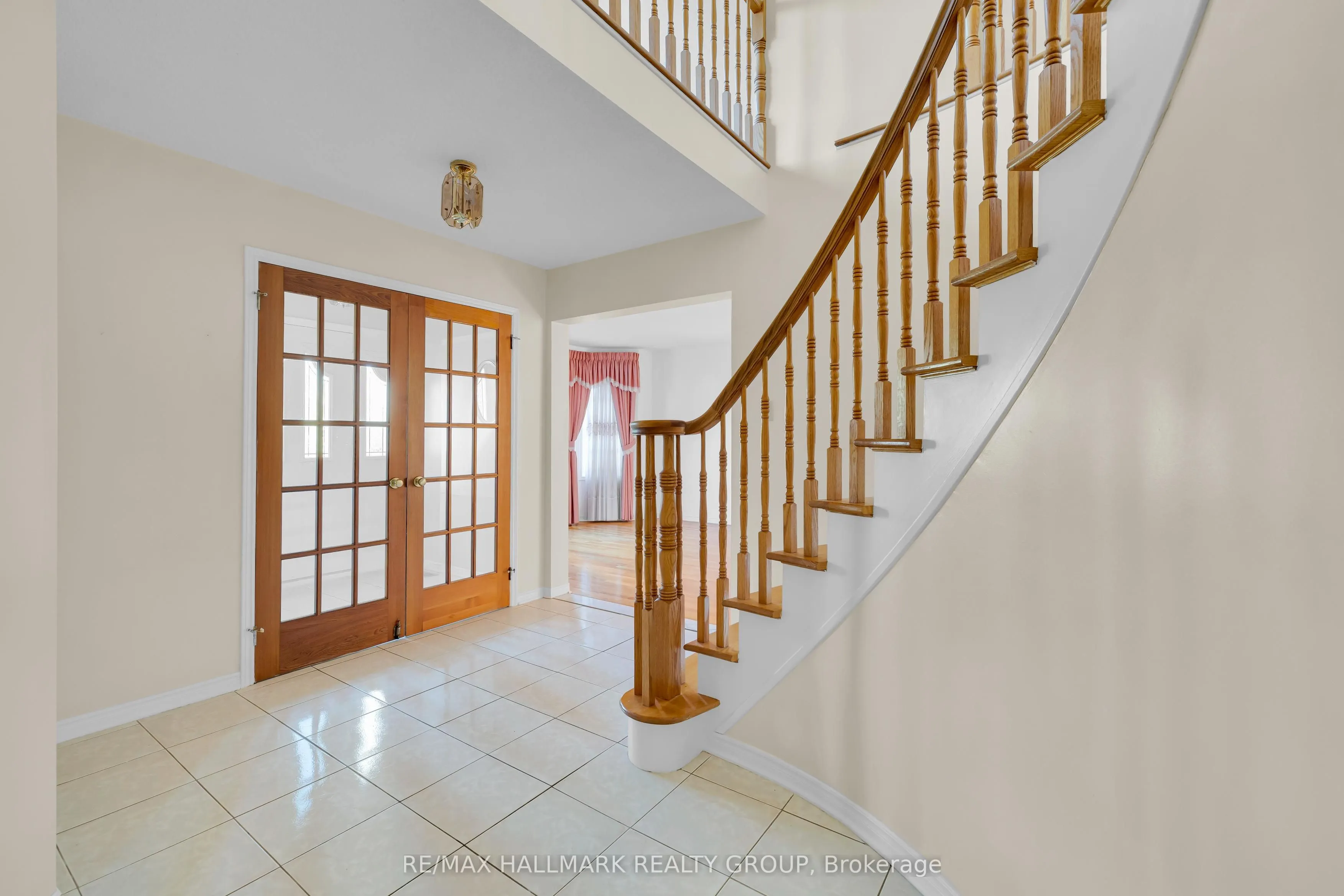 1396 Larose Avenue
