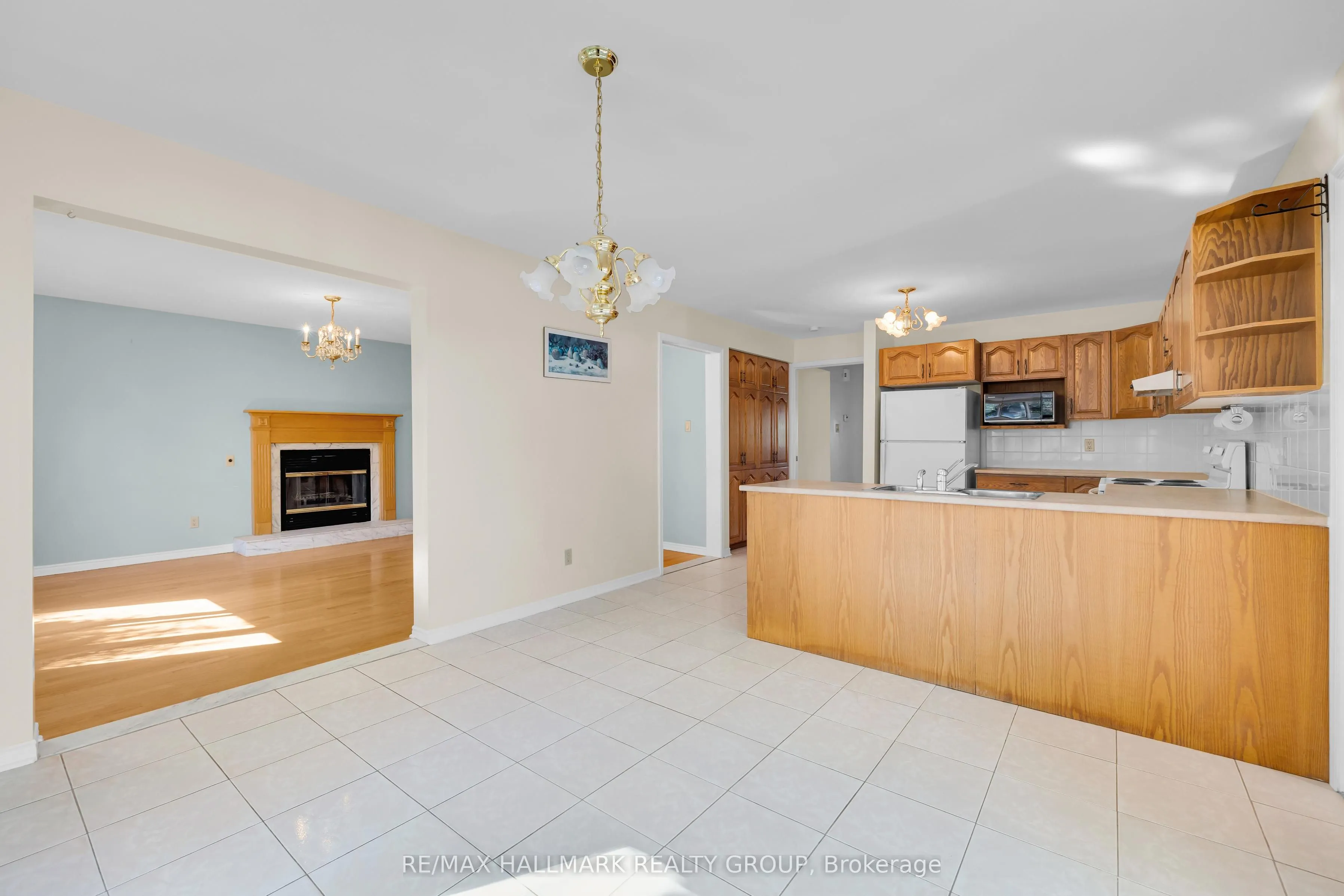 1396 Larose Avenue