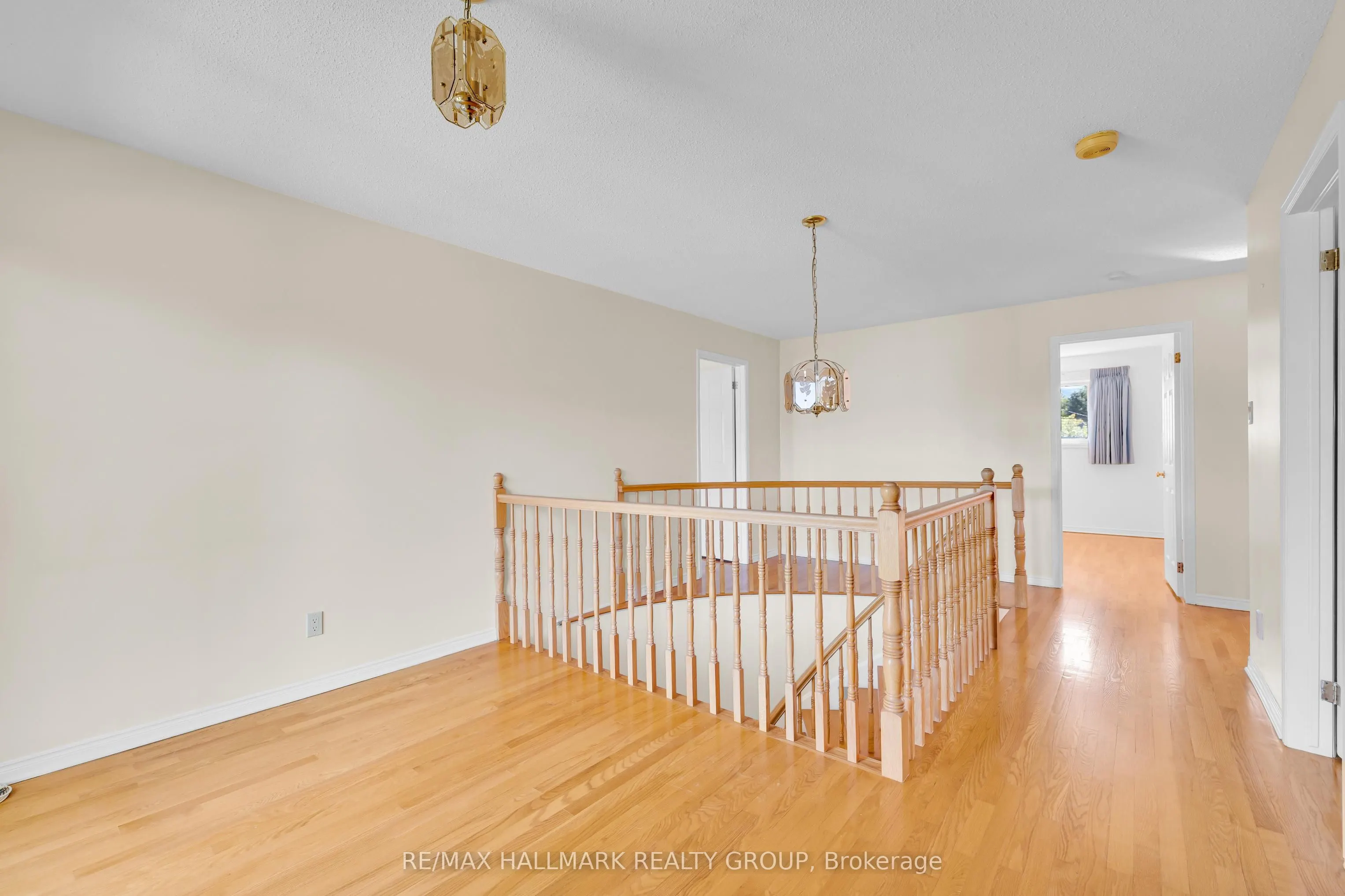 1396 Larose Avenue