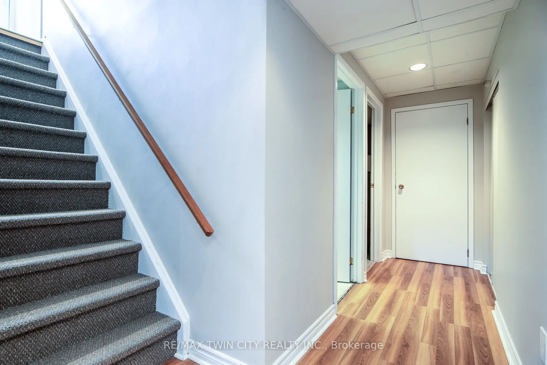 19 Keewatin Avenue