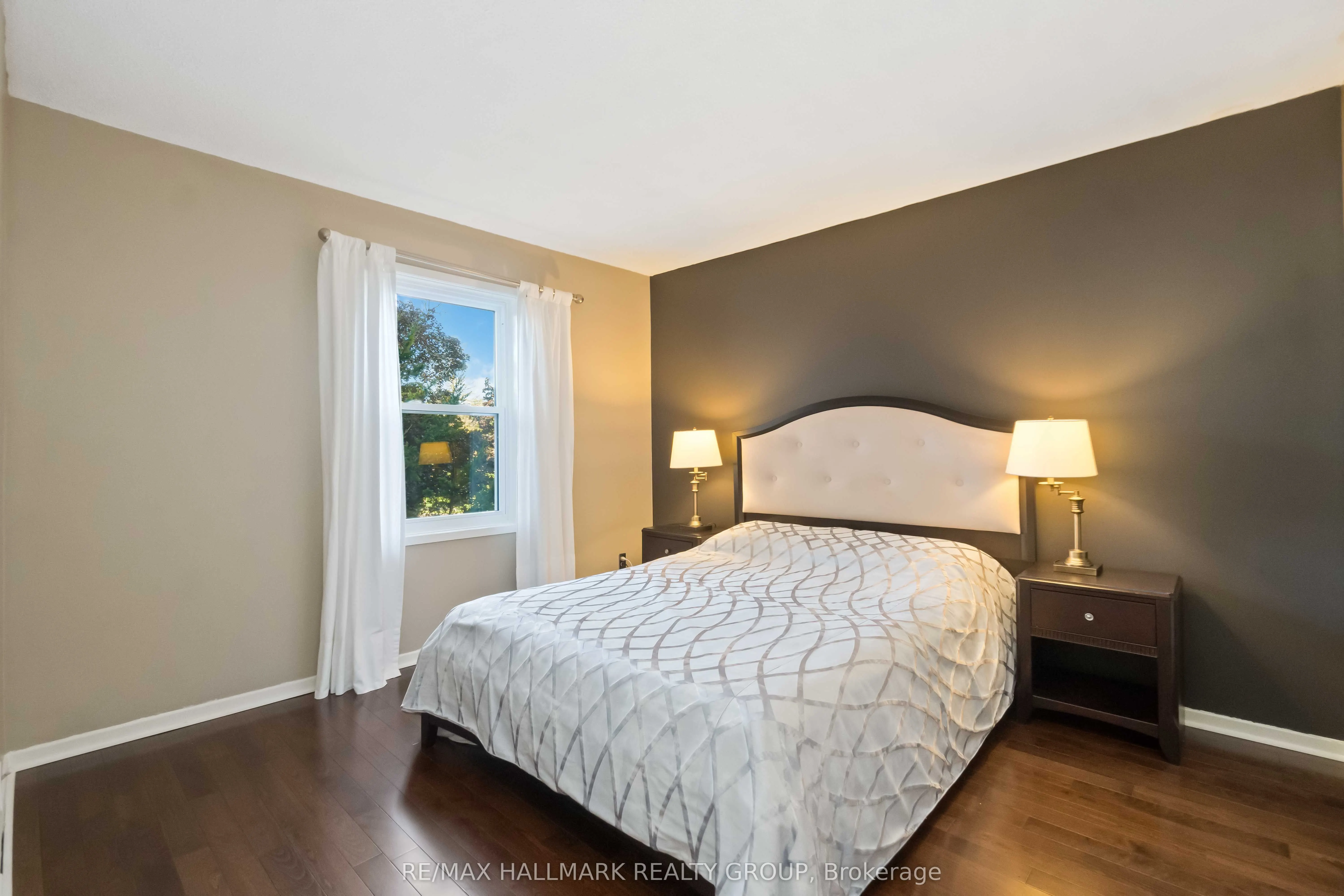 3 Ashbury Place