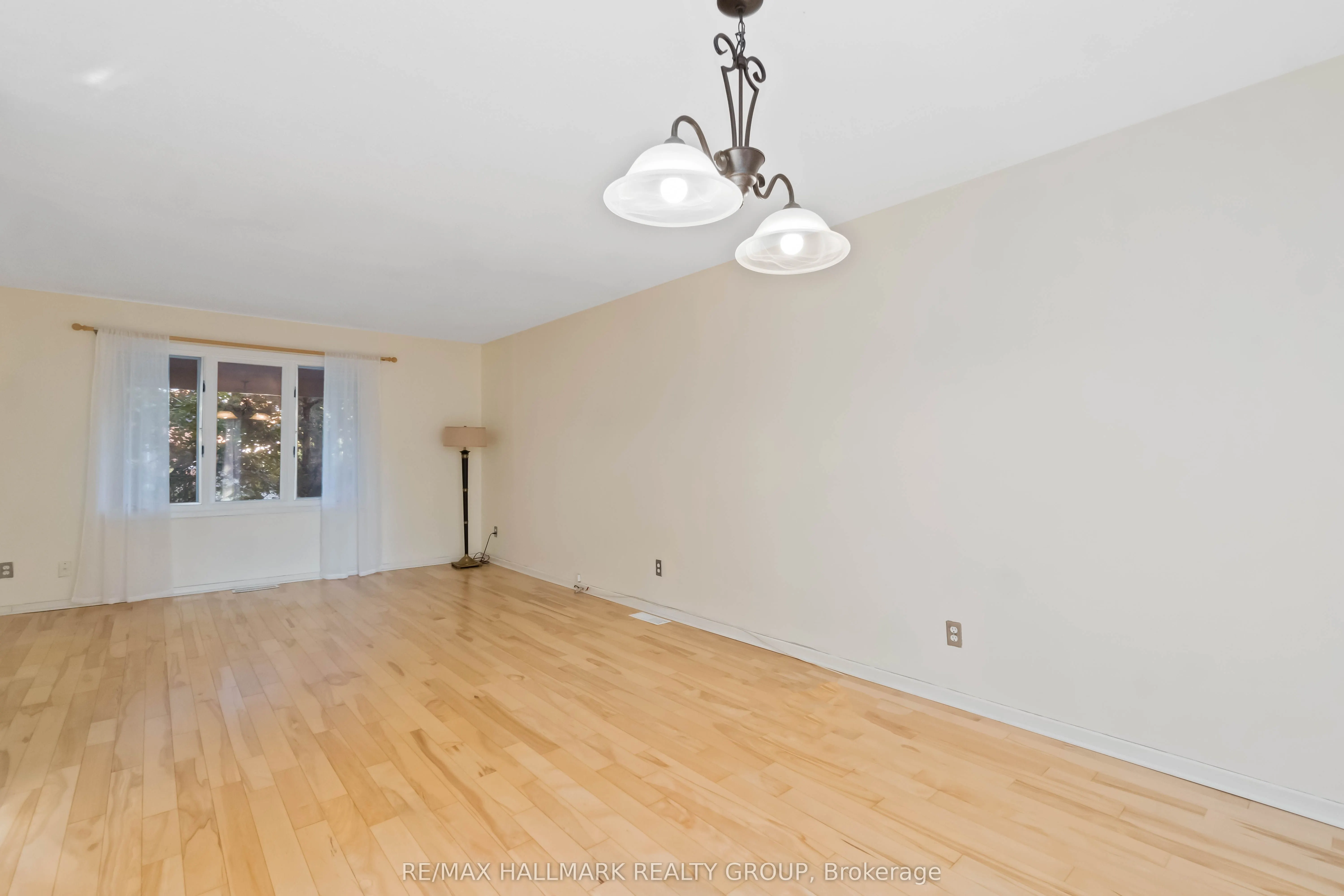 3 Ashbury Place