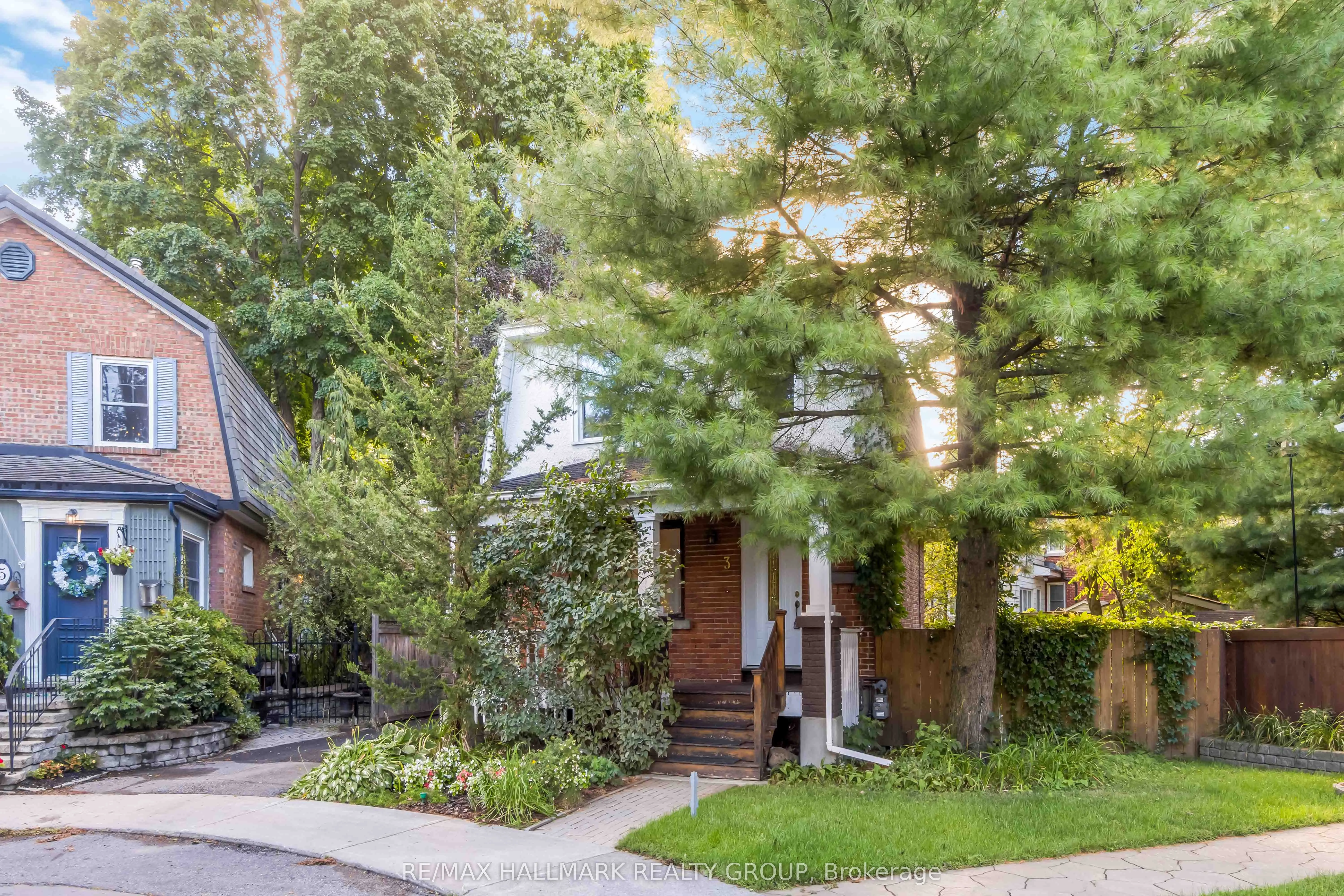 3 Ashbury Place
