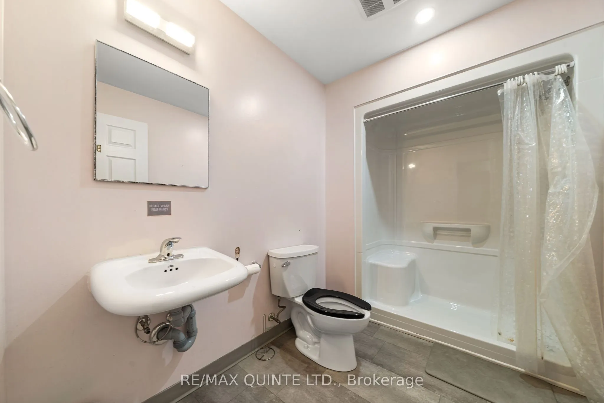 86 Orchard Drive