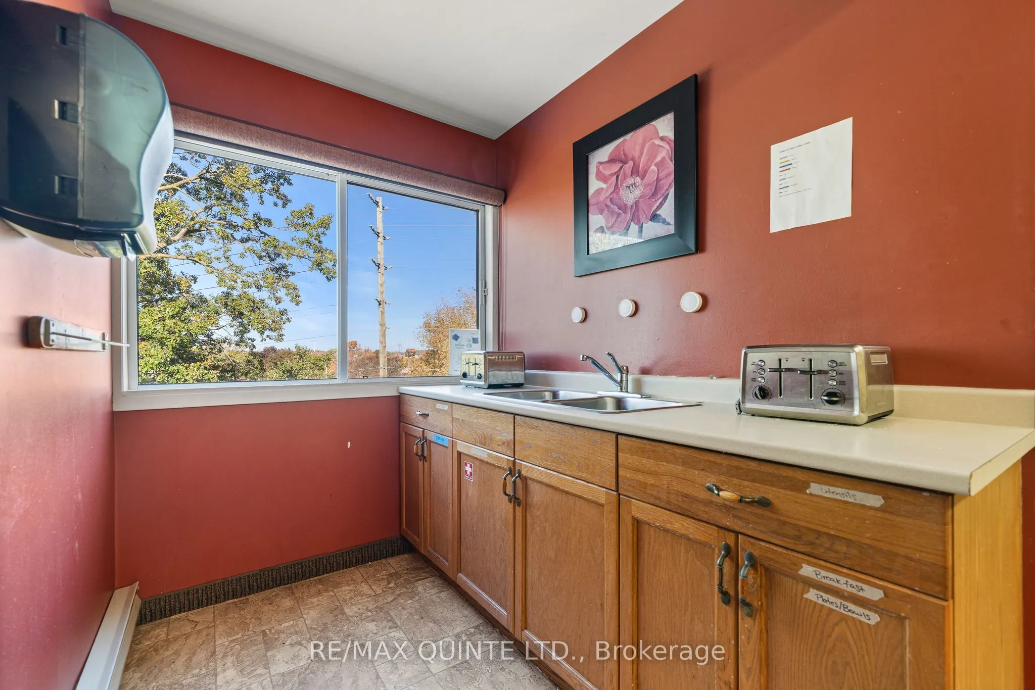 86 Orchard Drive