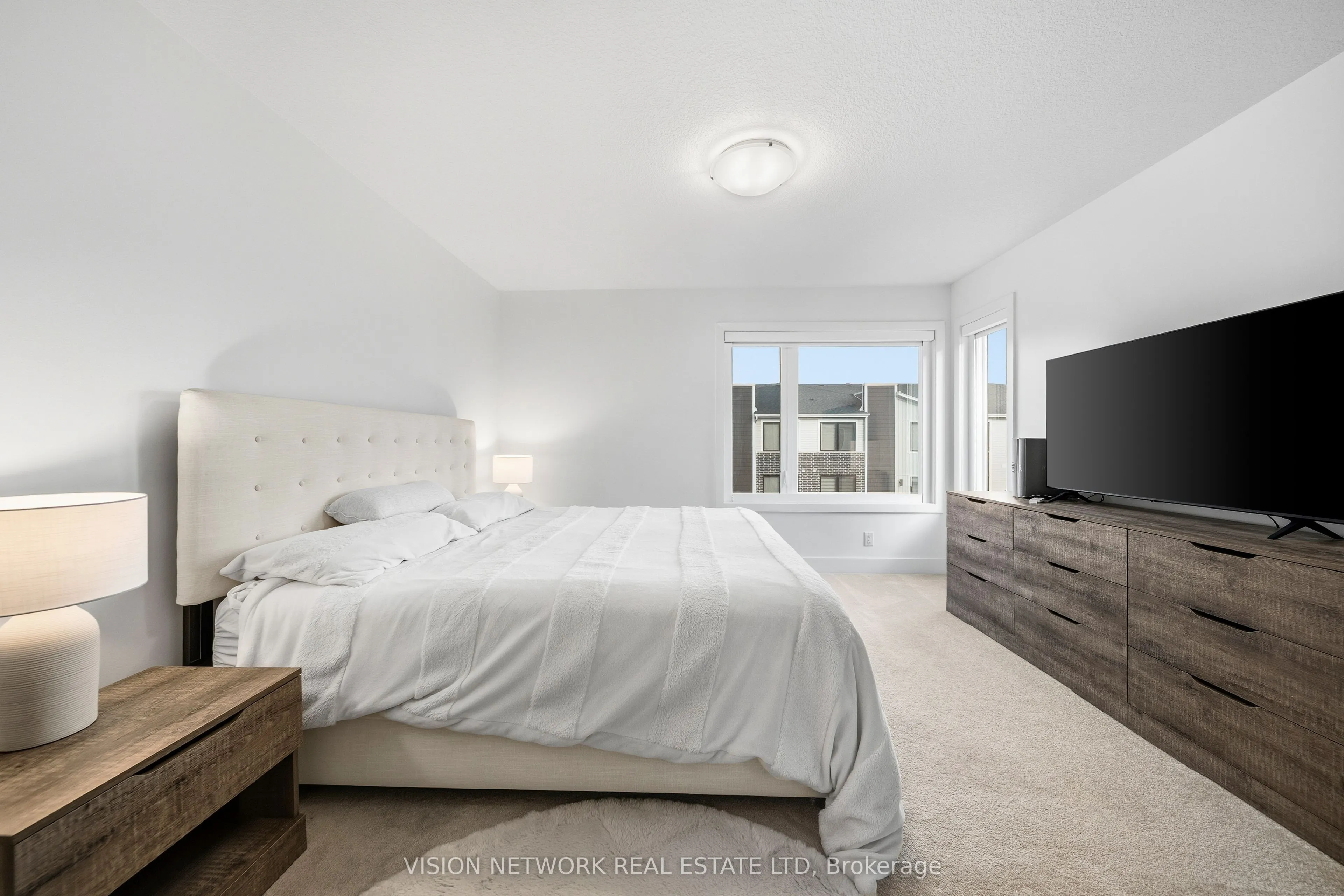 177 Edgevalley Road, #183