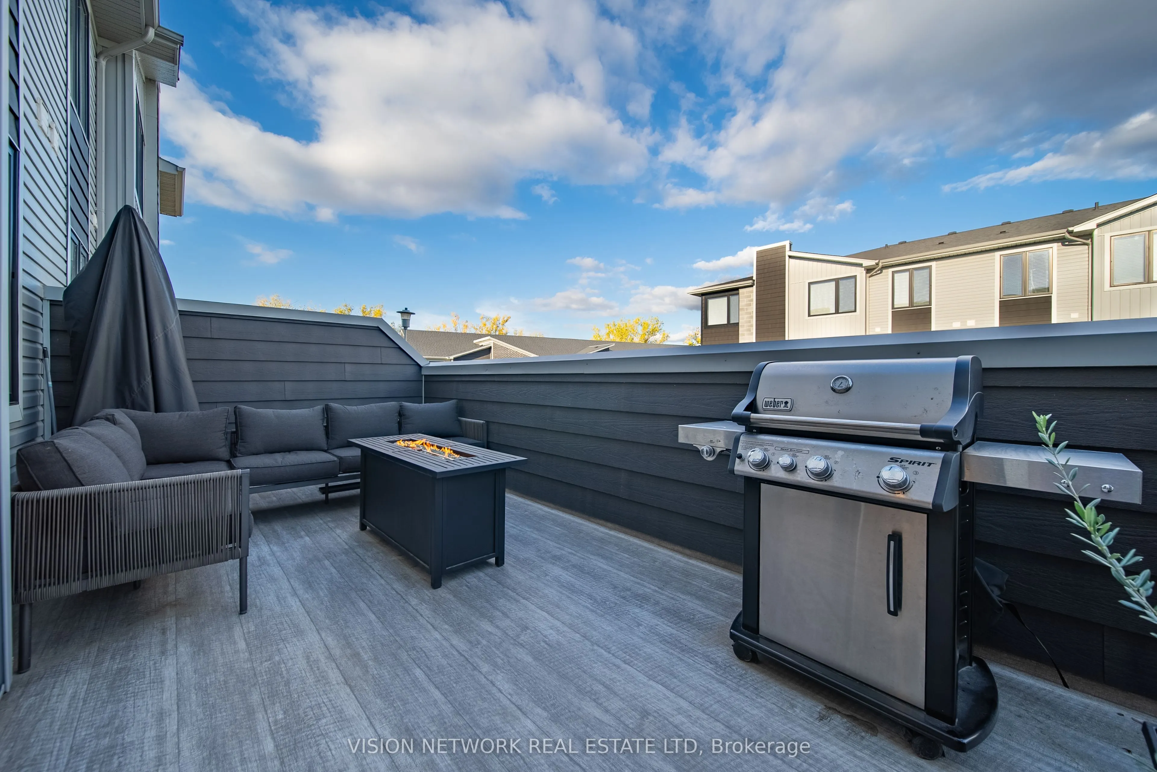 177 Edgevalley Road, #183