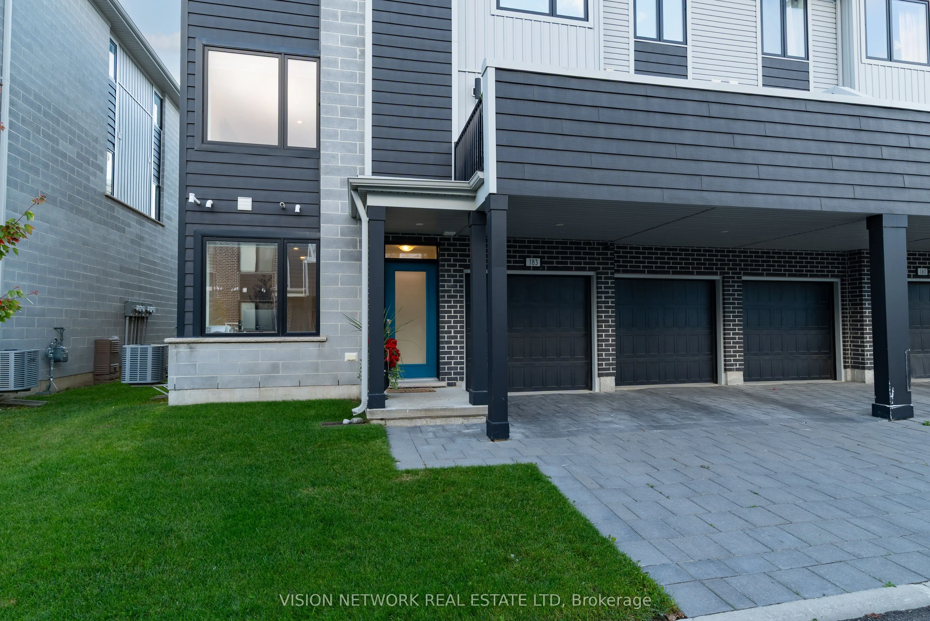 177 Edgevalley Road, #183