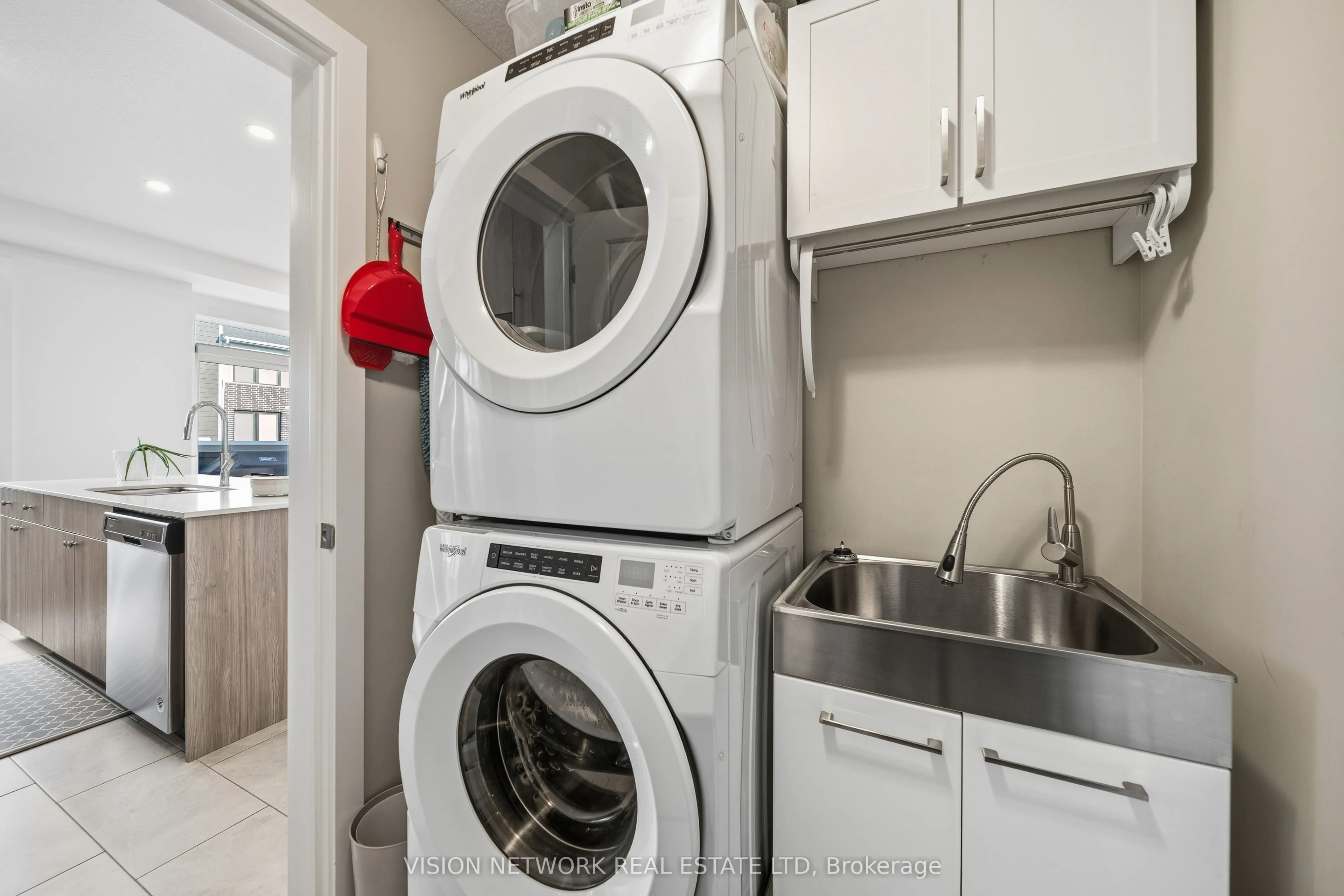 177 Edgevalley Road, #183