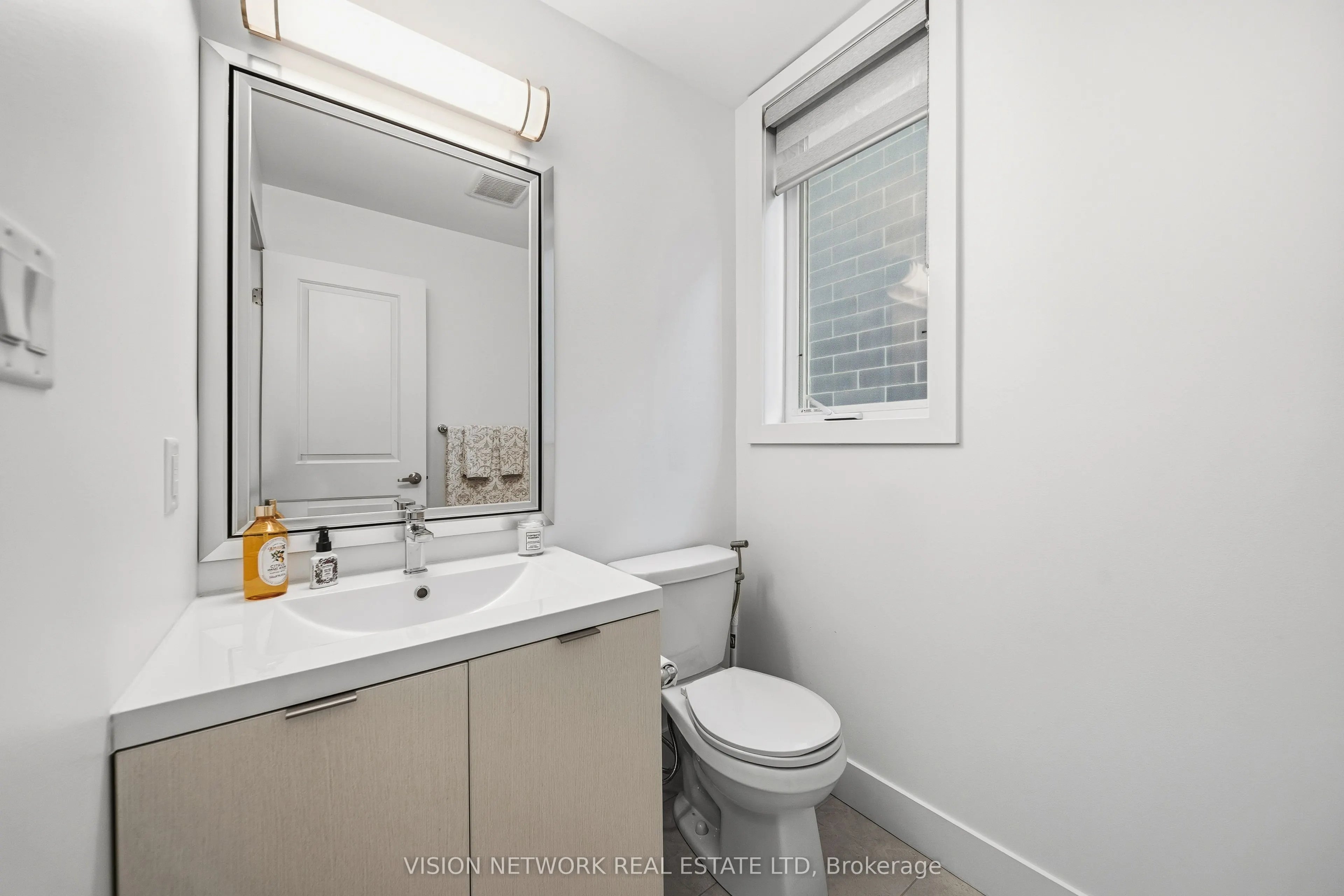177 Edgevalley Road, #183