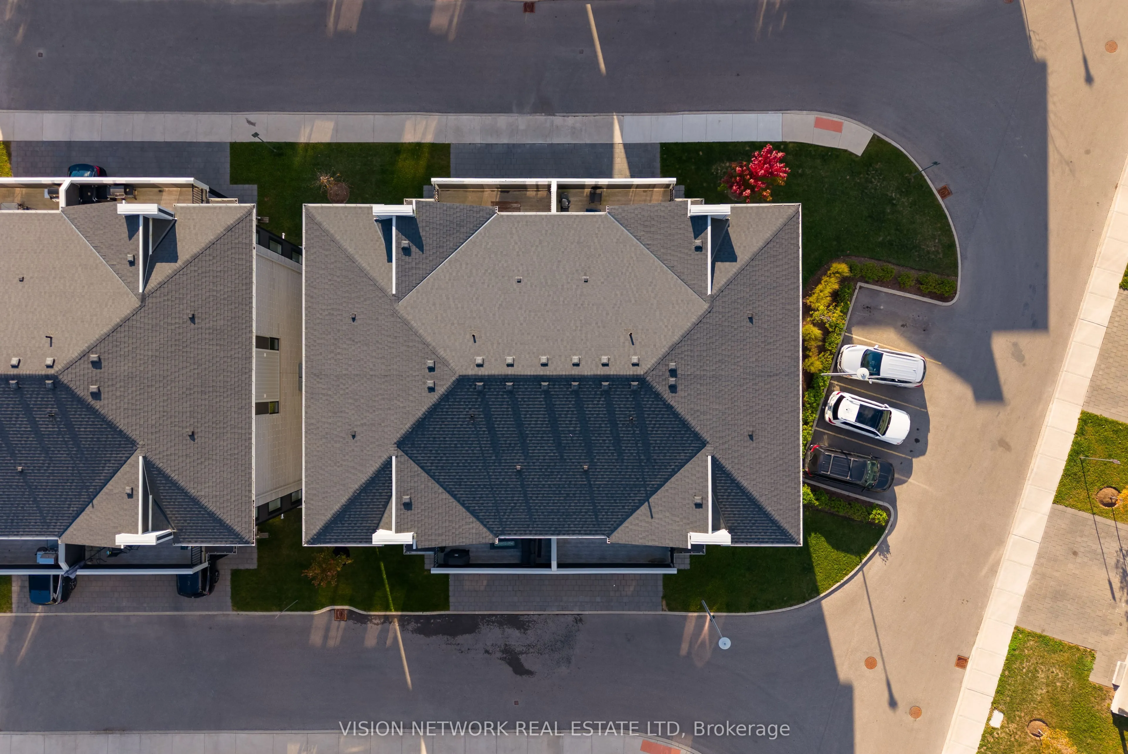 177 Edgevalley Road, #183