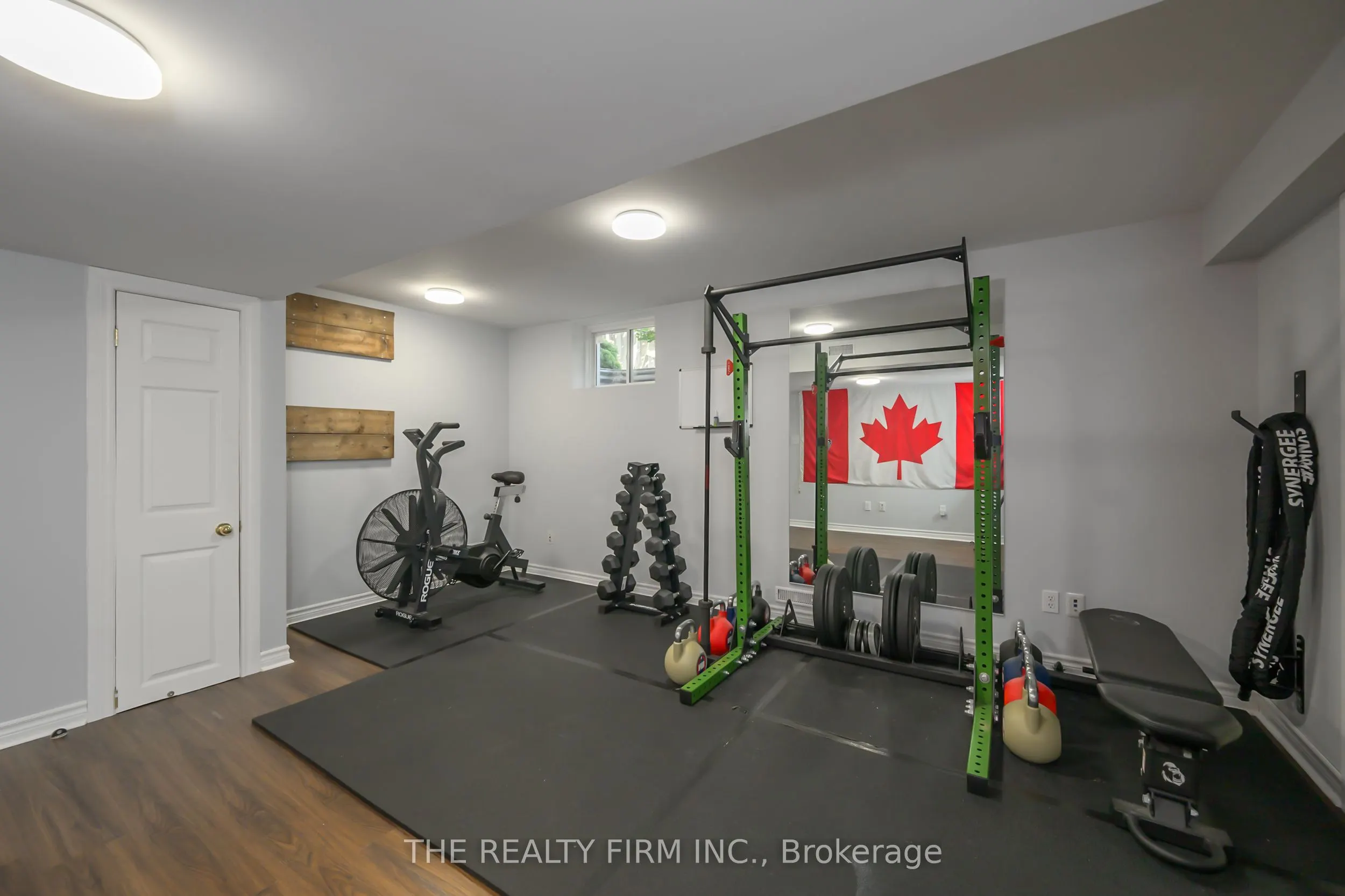 107 Loggers Grove