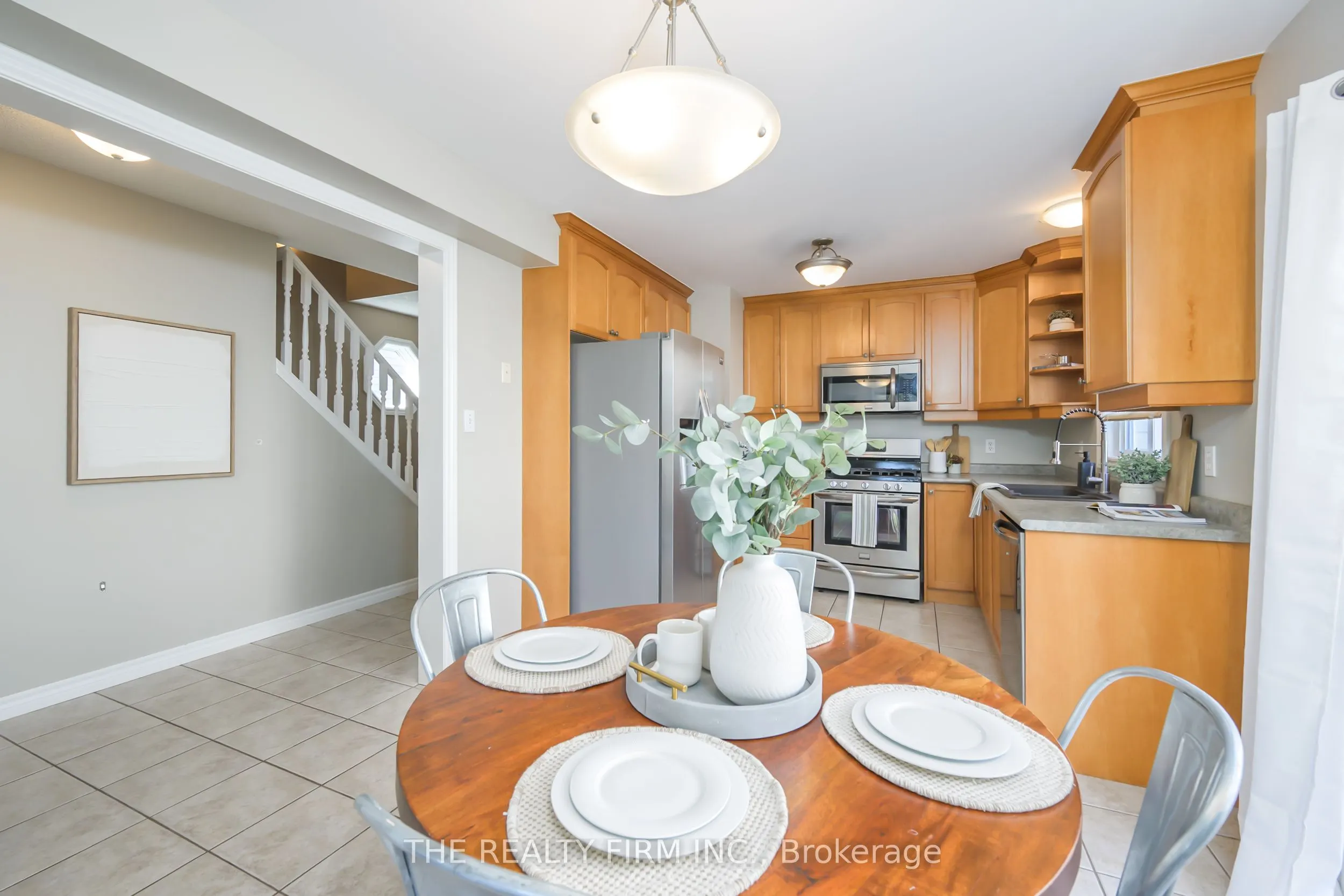 107 Loggers Grove