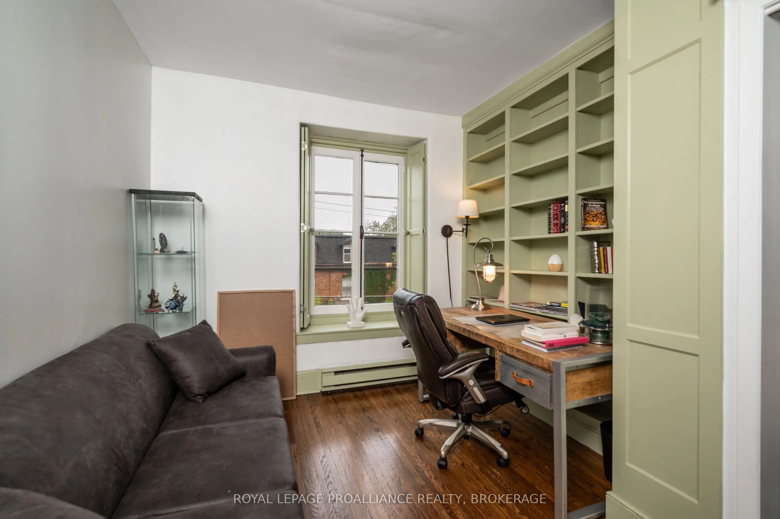 131 King Street E, #7