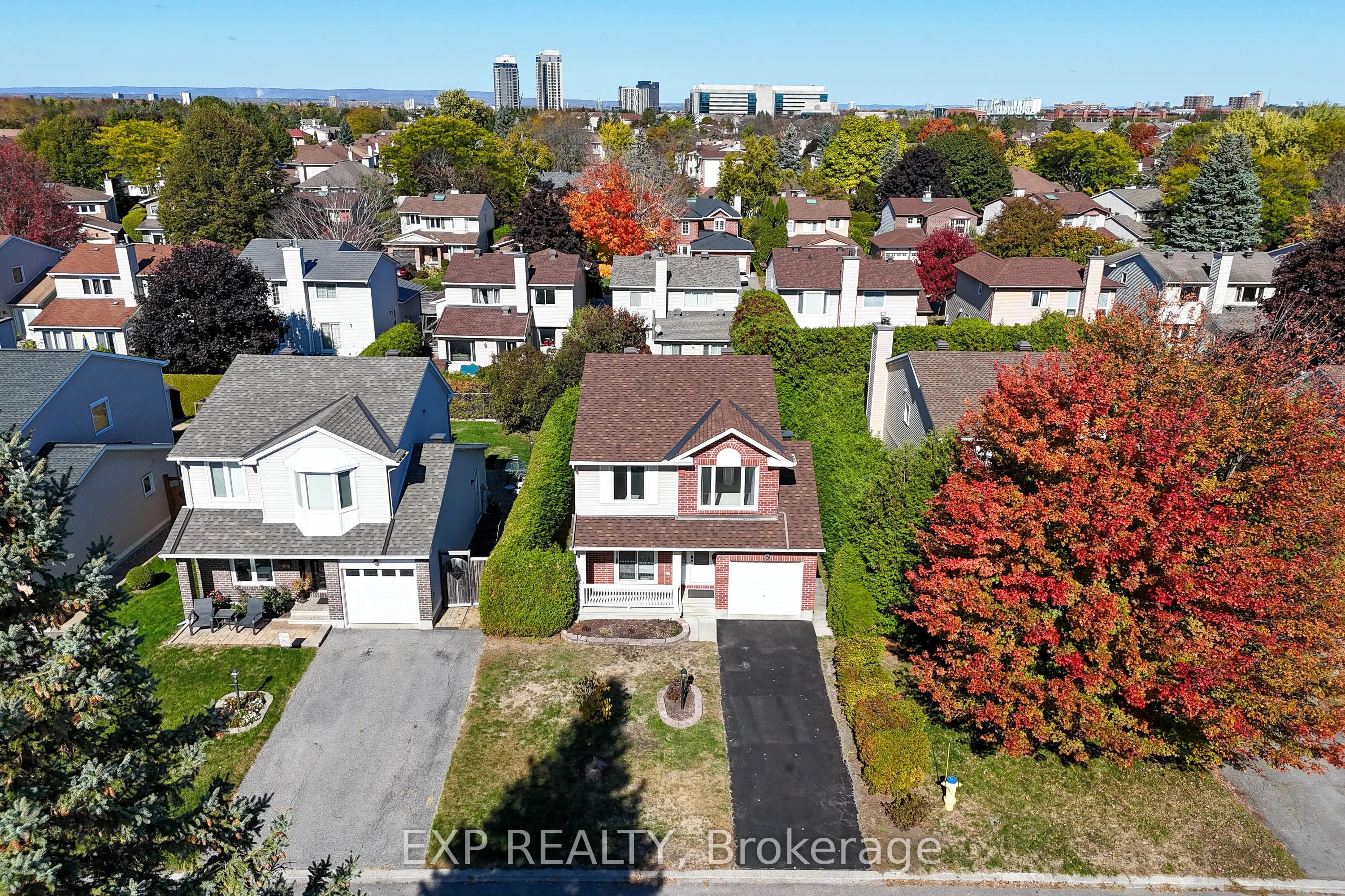 32 Maple View Crescent