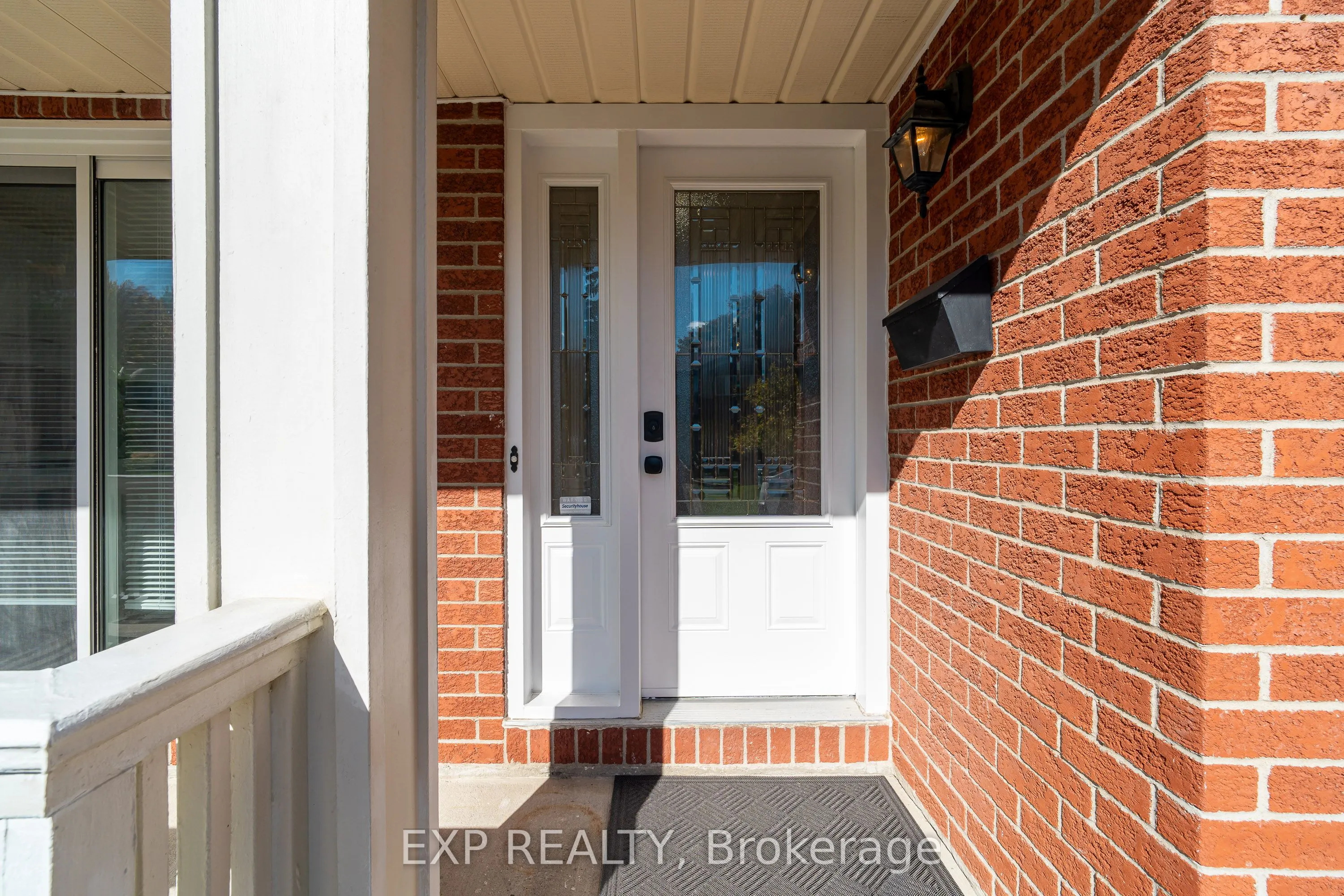 32 Maple View Crescent