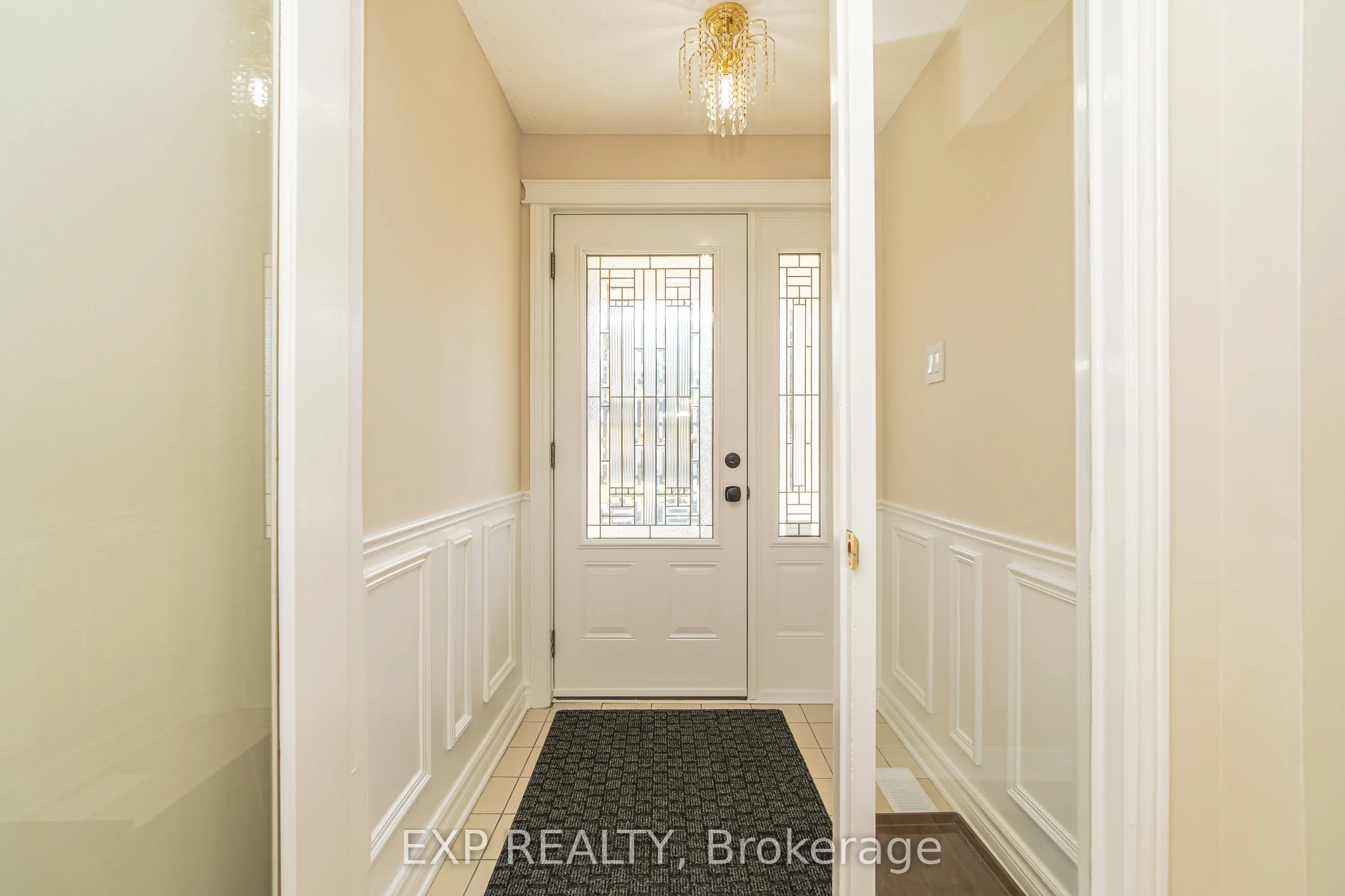 32 Maple View Crescent