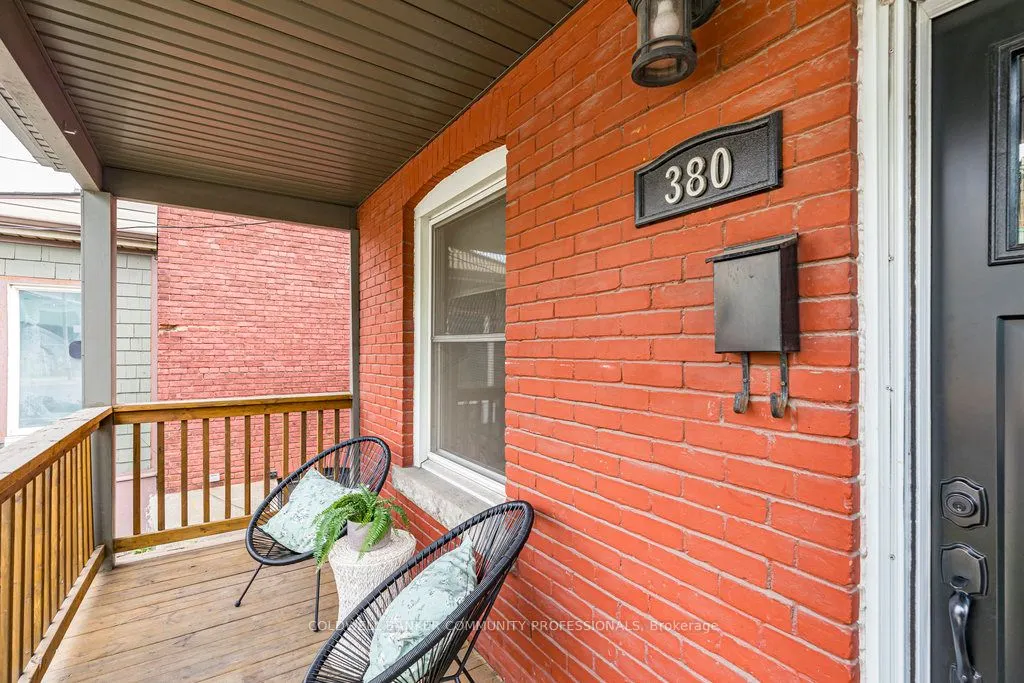 380 Beach Road