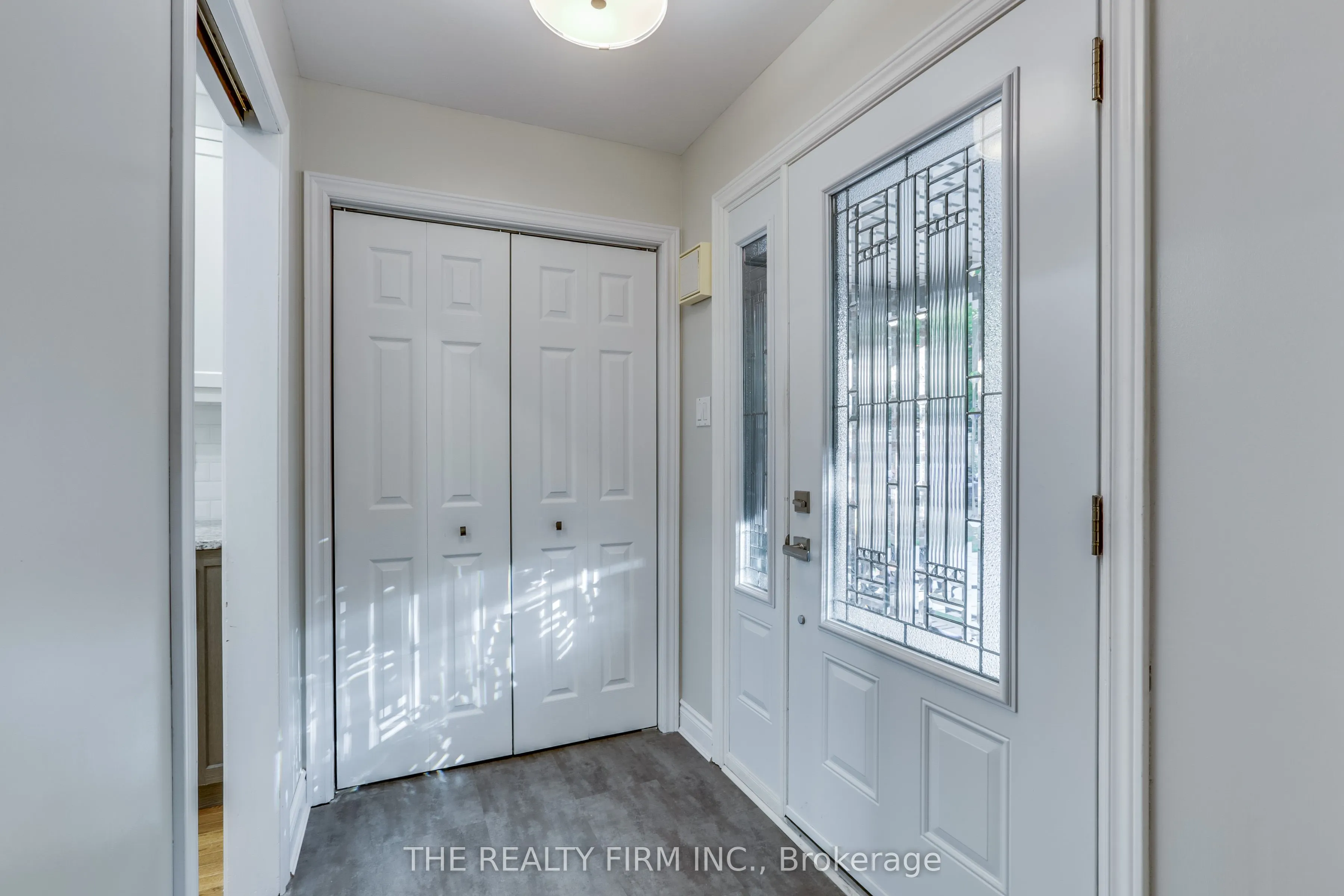83 Fairlane Road