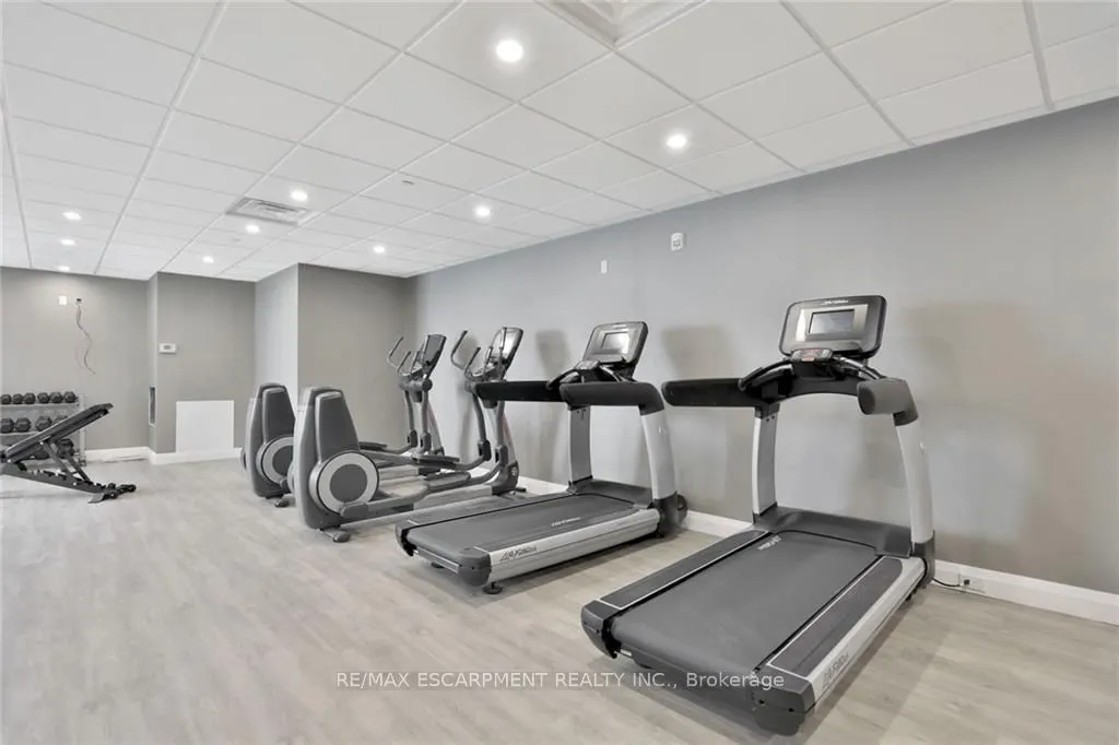 101 Shoreview Place, #625
