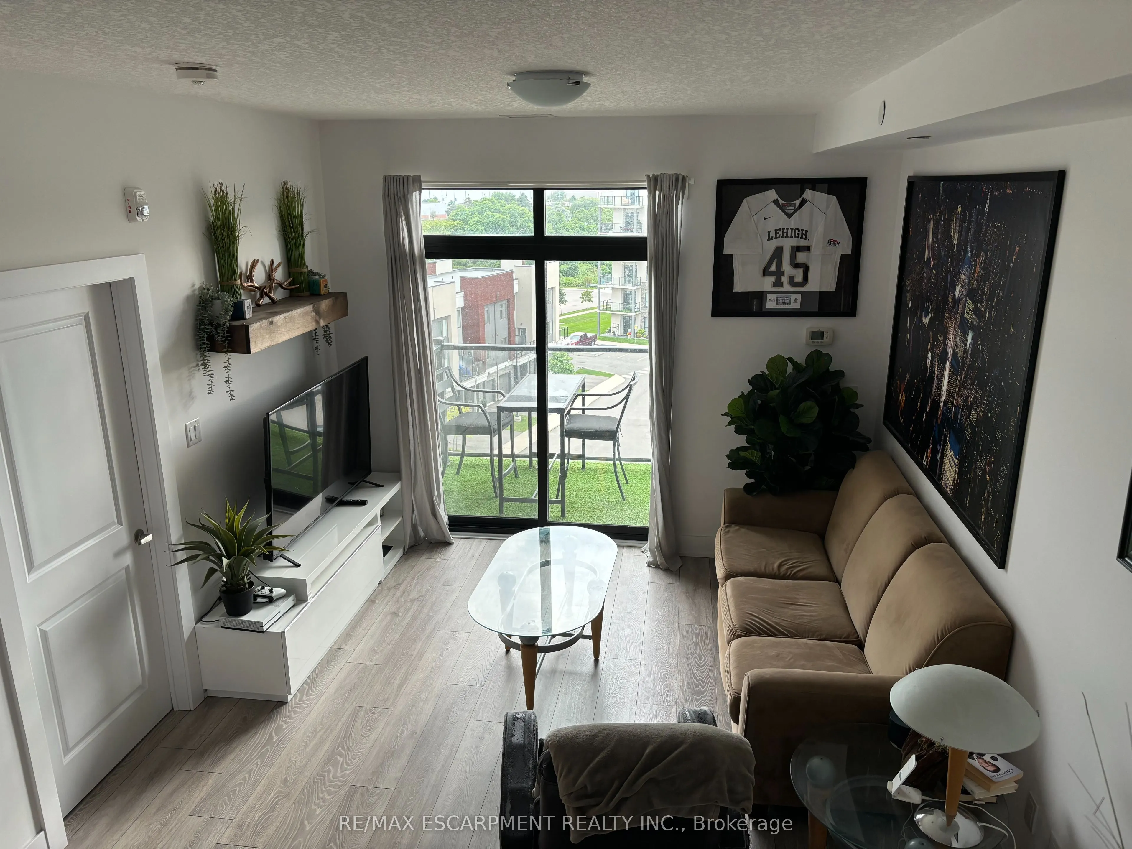 101 Shoreview Place, #625