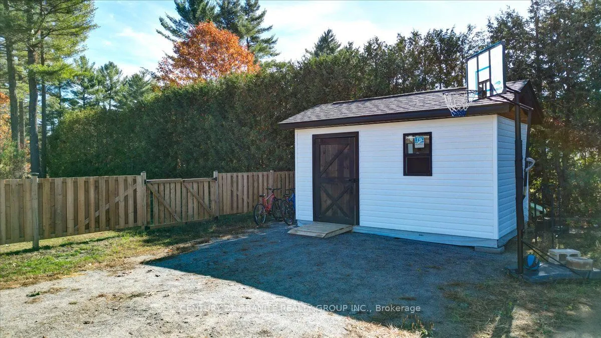 71 Pinegrove Street