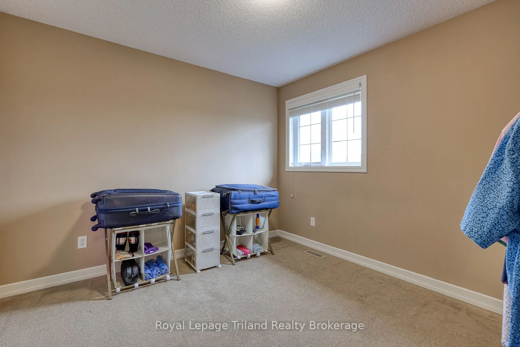 140 Cardinal Drive