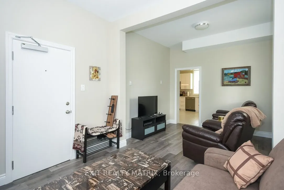 1429 Meadow Drive