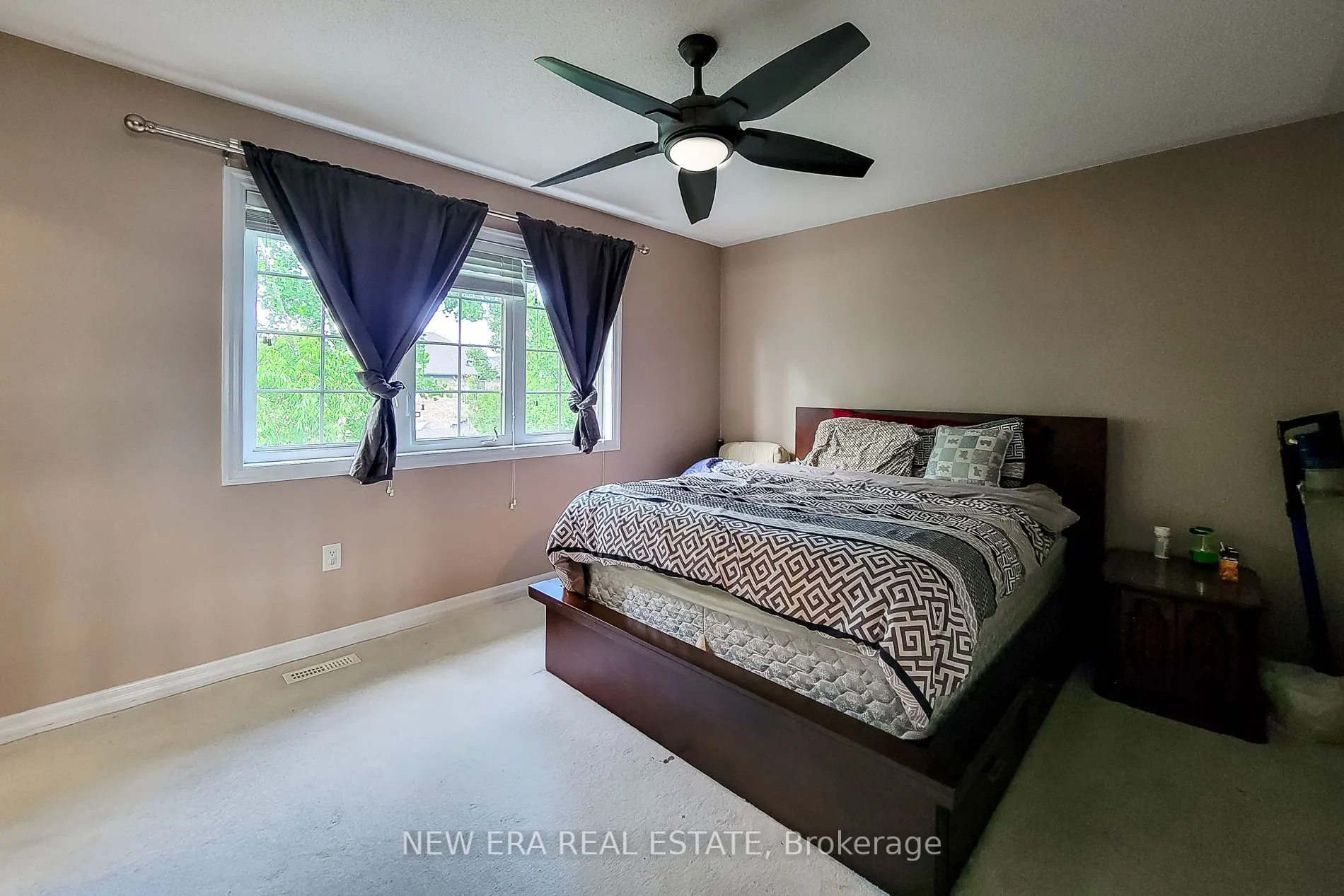 128 Montreal Circle